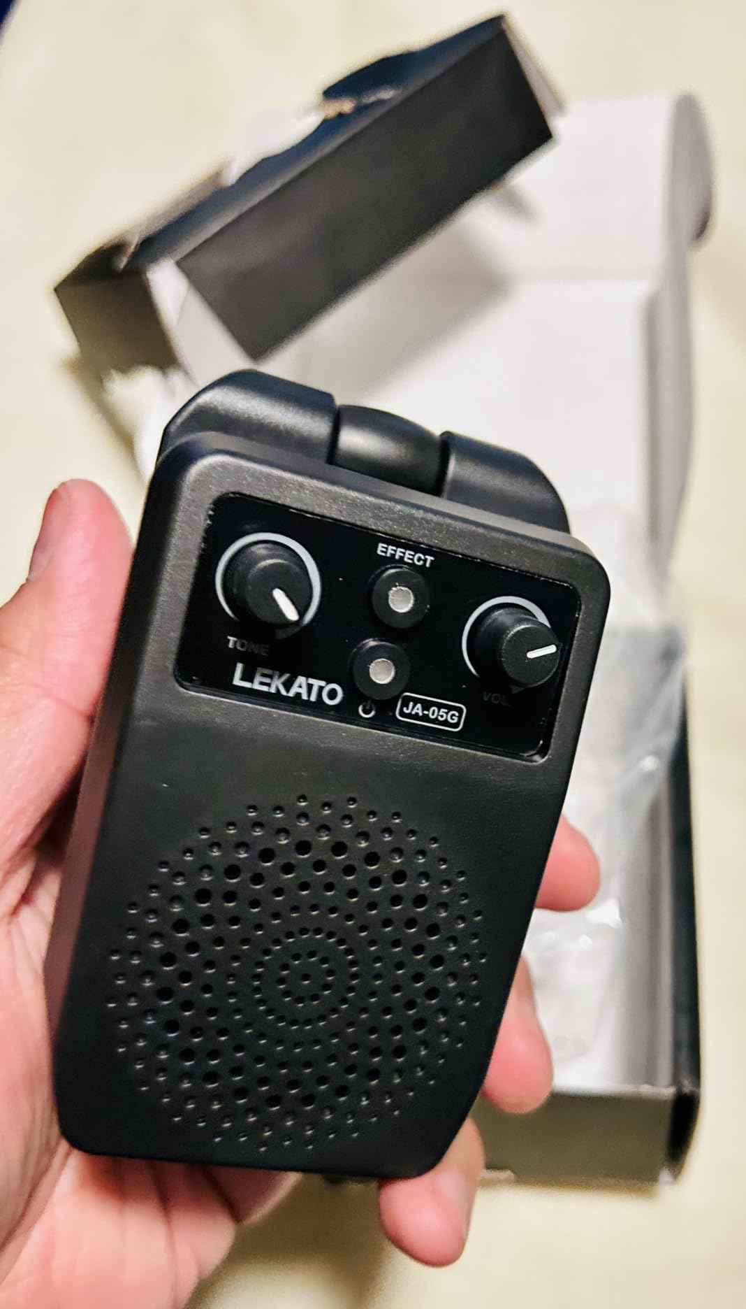 LEKATO Mini Electric Guitar Amp 5W, Portable Guitar Amp Bluetooth with Built-in 4 Effects, Clean Distortion Overdrive Reverb, Rechargeable Small Amplifier for Practice, Black (JA-05G) customer photo 1
