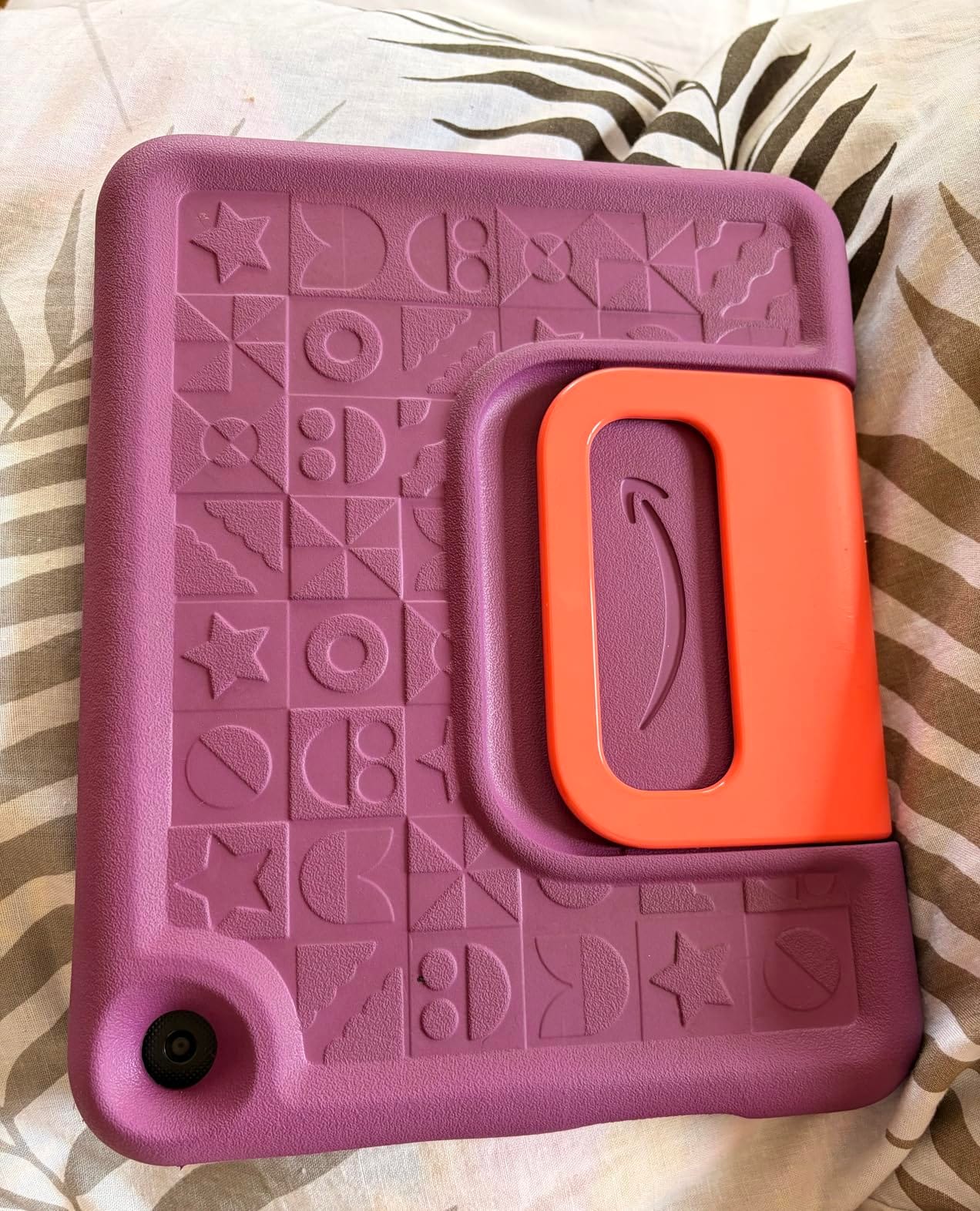 Amazon Fire HD 8 Kids tablet (newest model), ages 3-7. With bright 8