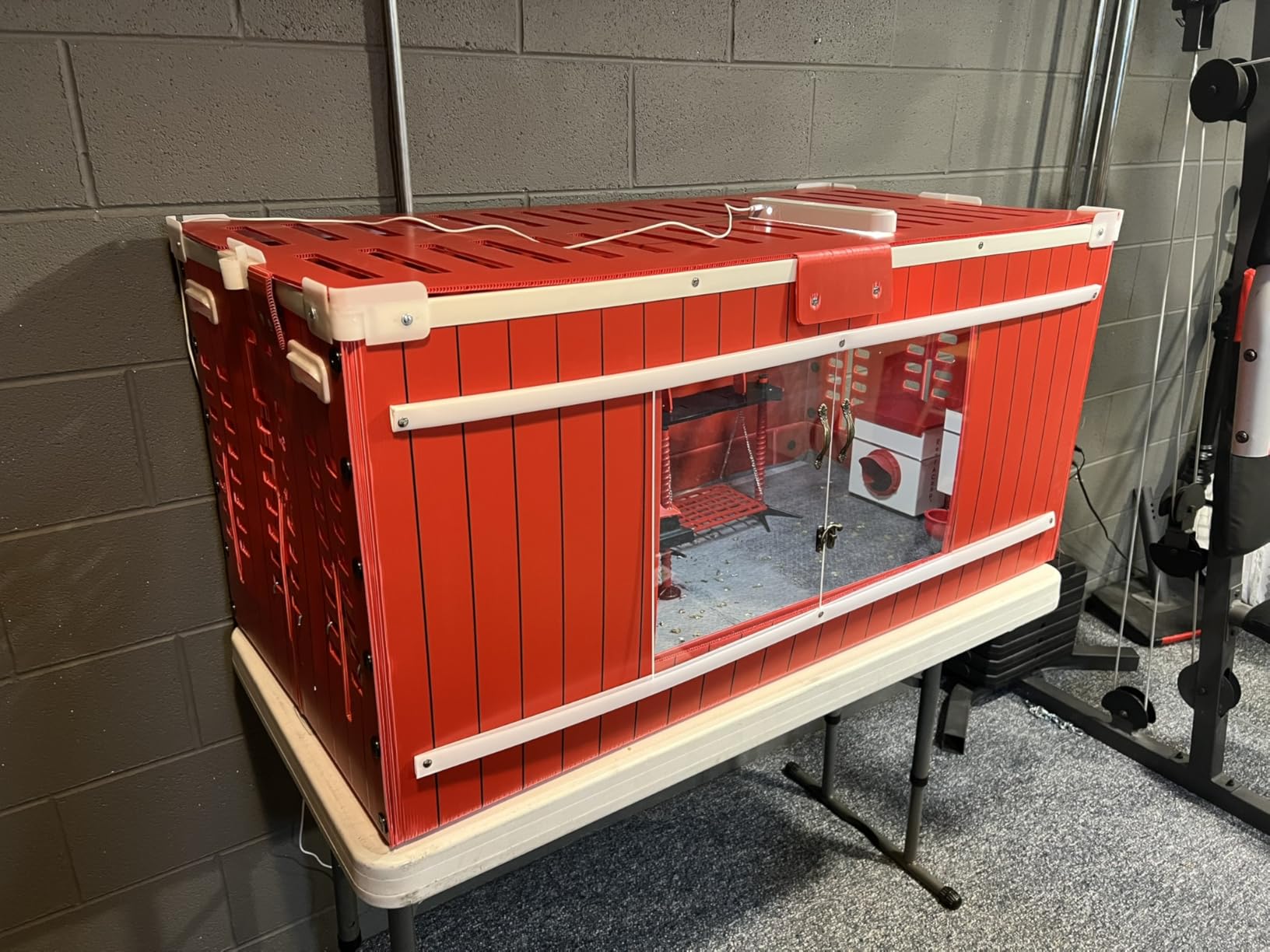 RentACoop Big Red Barn Chick Brooder Set with Heating Plate customer photo 2