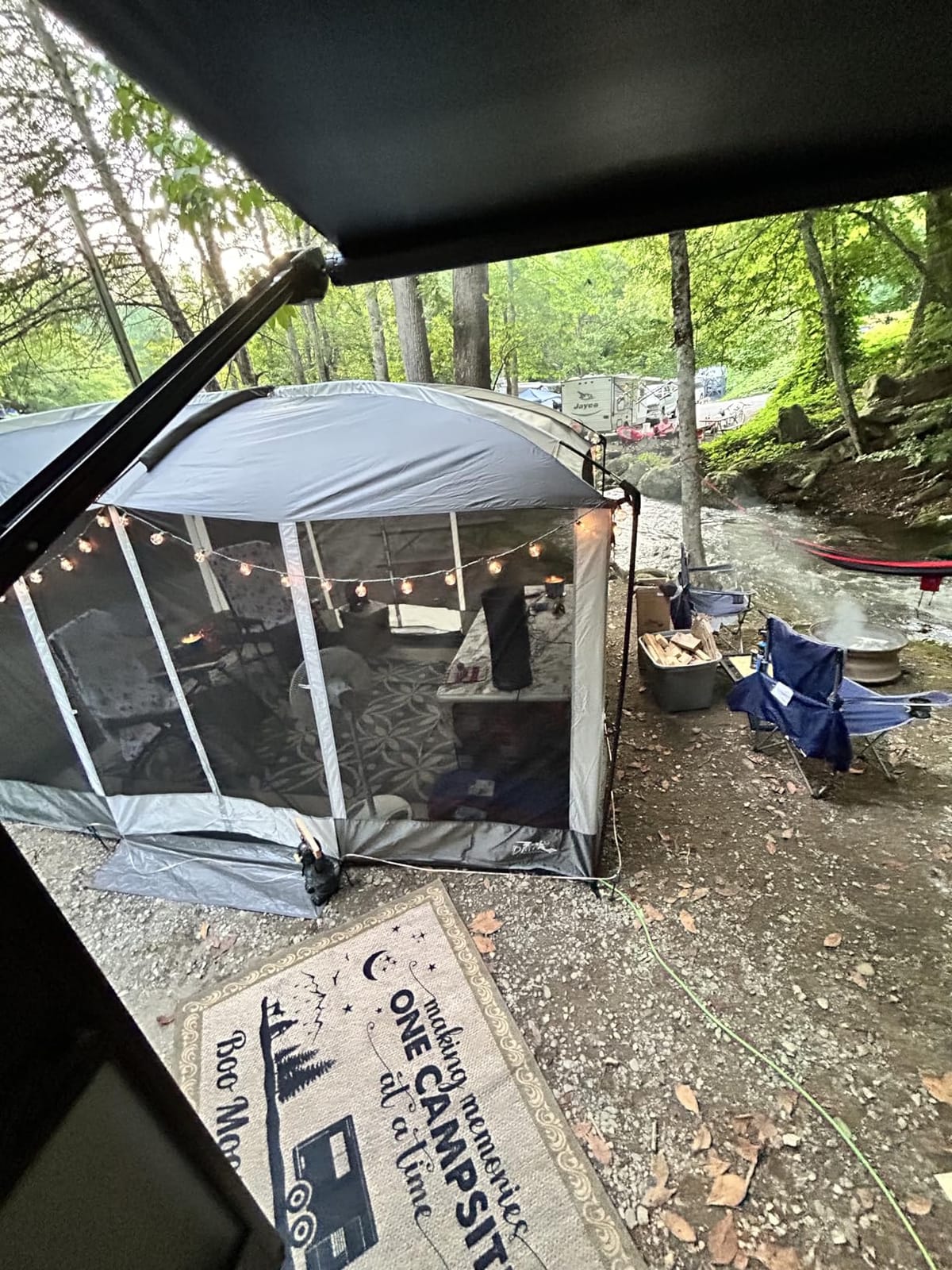 DMH OUTDOORS Screen House Tent 13x9 FT with Netting Mesh & 2 Magnetic Doors customer photo 1