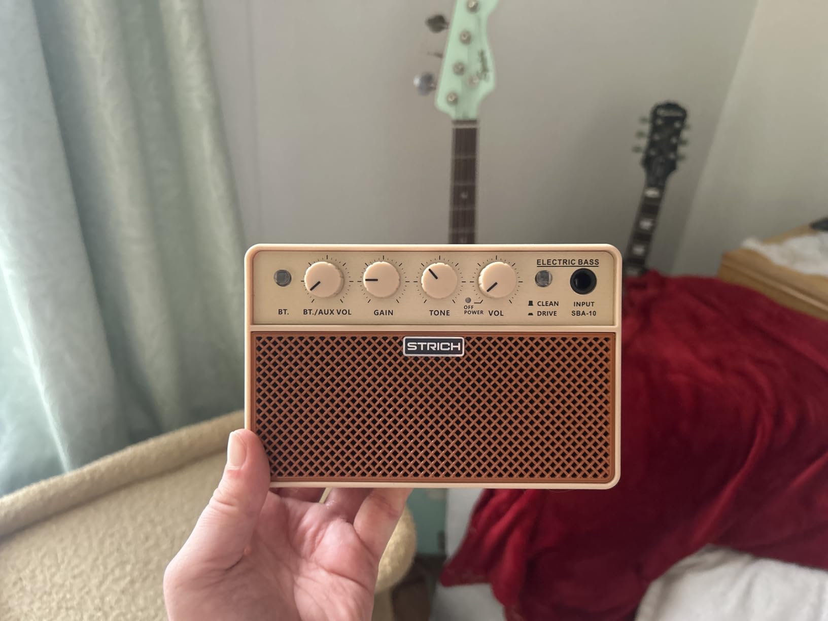 STRICH 2 x 5W Mini Bass Practice Amp, Rechargeable, Clean/Drive, Brown customer photo 2