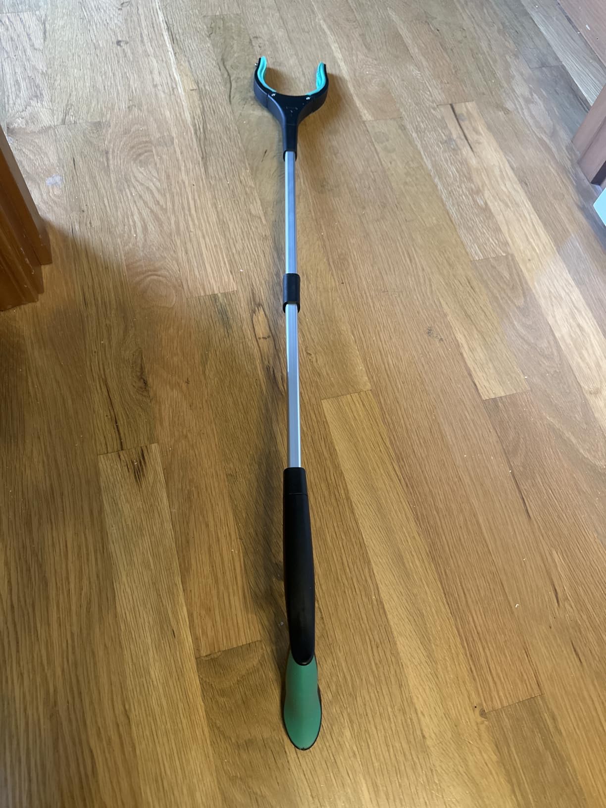 Grabber Reacher Tool - 32” Extra Long Foldable Gripper and Reaching Tool - Heavy Duty Pick Up Stick Grabbers for Seniors, Trash, Surgery Recovery Must Haves Gifts (Blue) customer photo 2