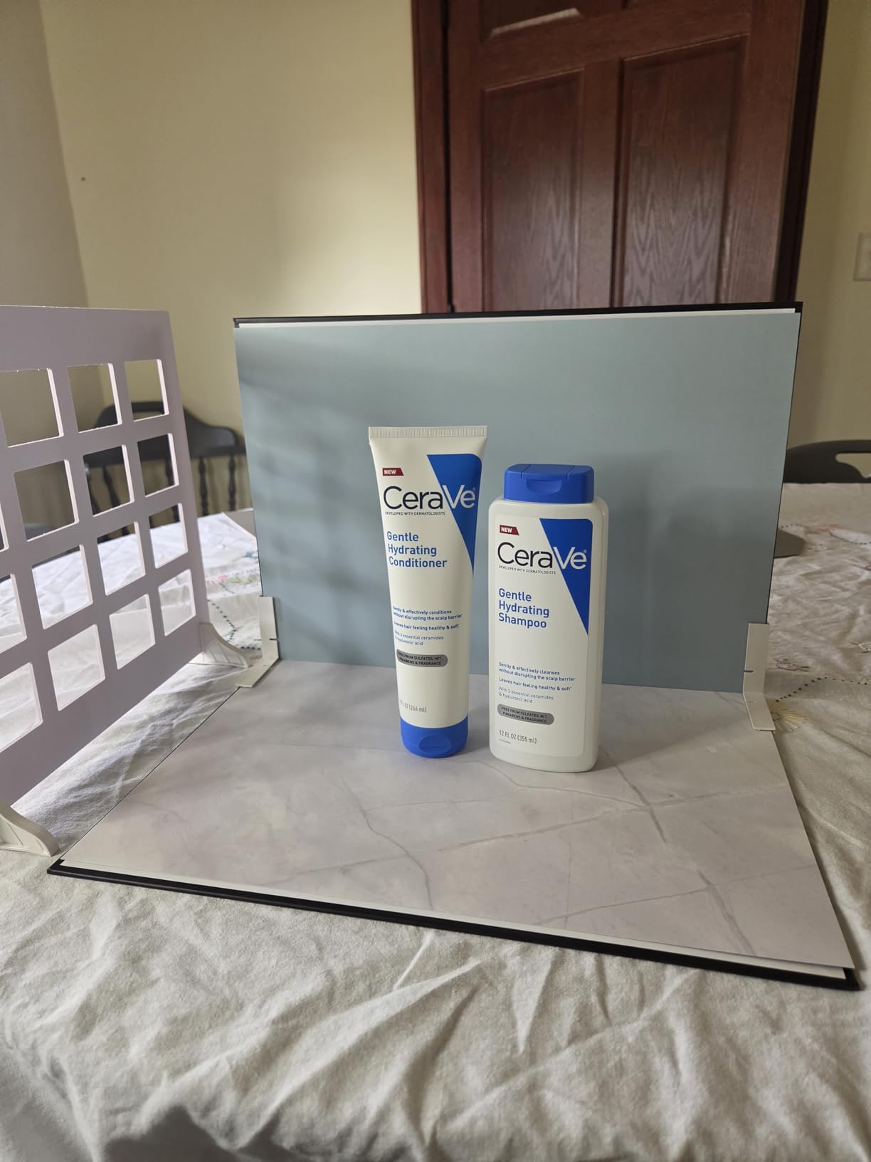 Yoocheese Photo Backdrop for Product Photography, Tabletop Kit, 16.5x11.7in customer photo 1