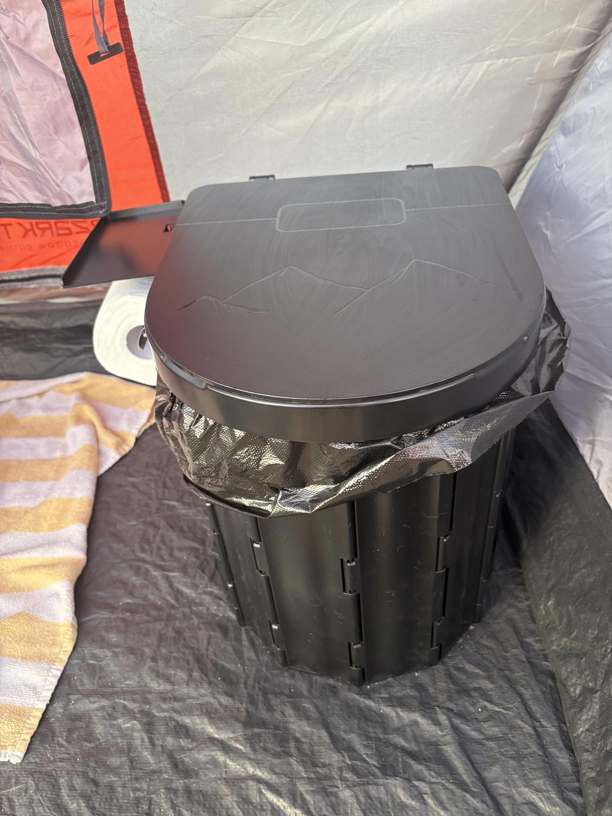 Sckee Camping Toilet, Portable Toilet for Adults, Portable Travel Folding Toilet with Lid and Paper Holder, Compact Potty for Car, Camp Toilet Portable Toilet for Camping, Hiking, Truck, RV, Beach customer photo 1
