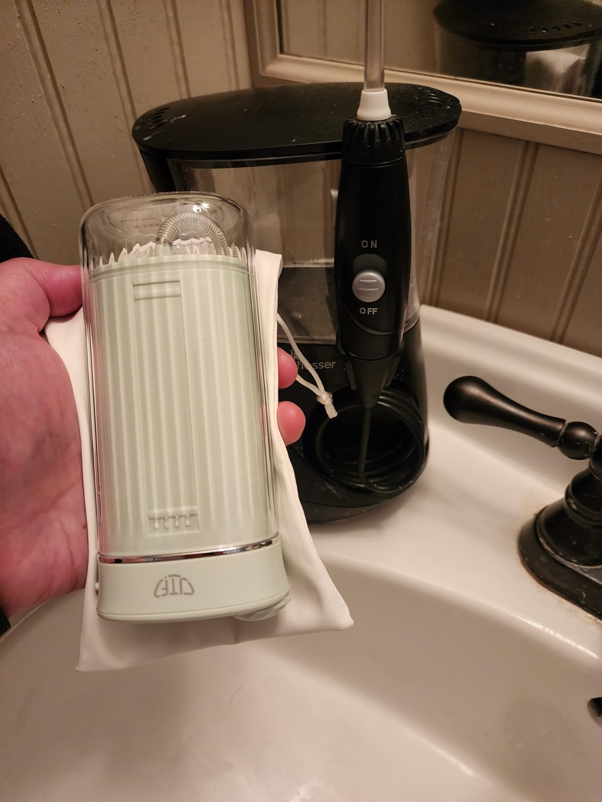 JTF Portable Water Flosser for Travel, 50% Smaller Compact Mini Design customer photo 2