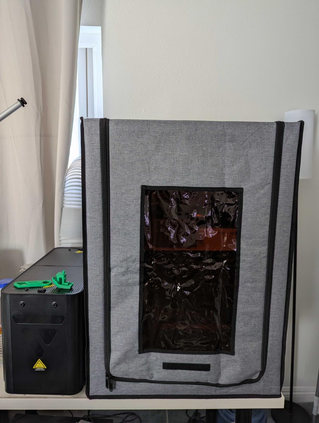 Multifunctional 3D Printer Enclosure Ventilation Eliminate Odors Tent Cover | Adjustable vent Compatible with Anycubic Photon Mono 4, Elegoo Saturn / Mars 3/4 & Creality Halot Series Resin 3D Printer customer photo 1