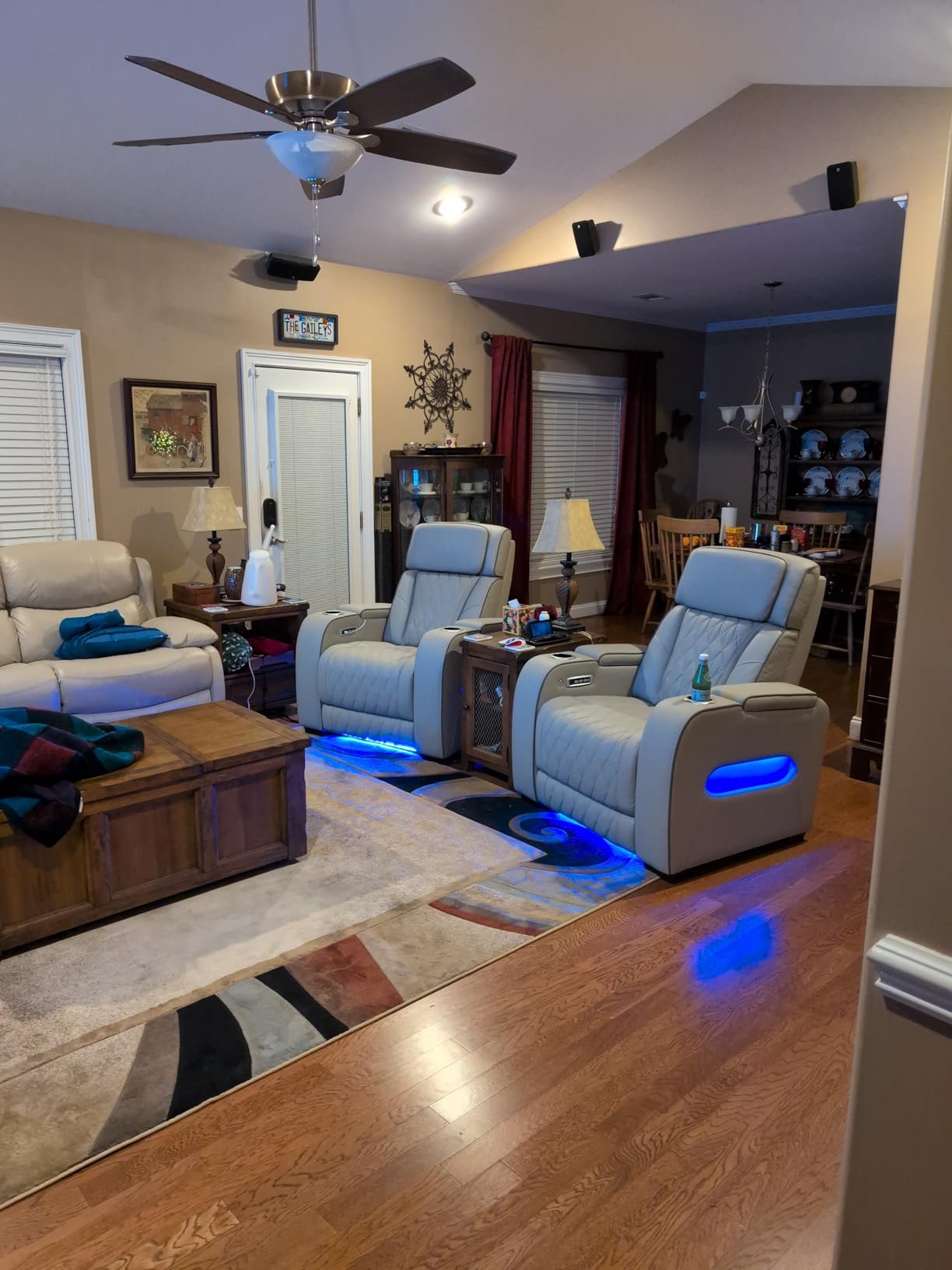 Signature Design by Ashley Leather Power Recliner Chair, Zero Gravity | Soothing air massage and heat, Extended ottoman with adjustable headrest, 250-lb weight capacity, Boyington Series customer photo 1