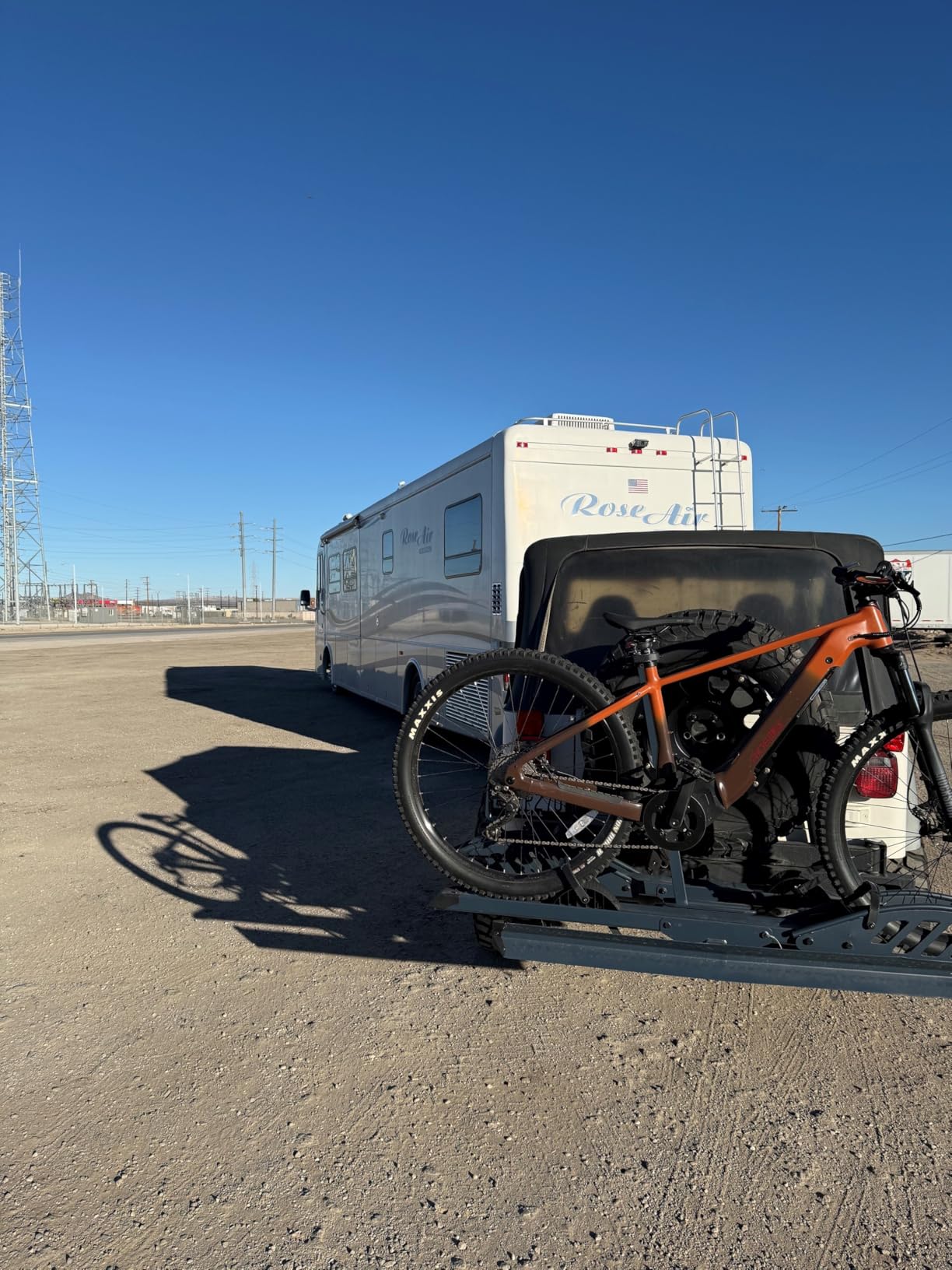 CRAVOT CyberRack E2 Hitch 2 E-Bike Rack with Ramp,200 lbs Capacity customer photo 1