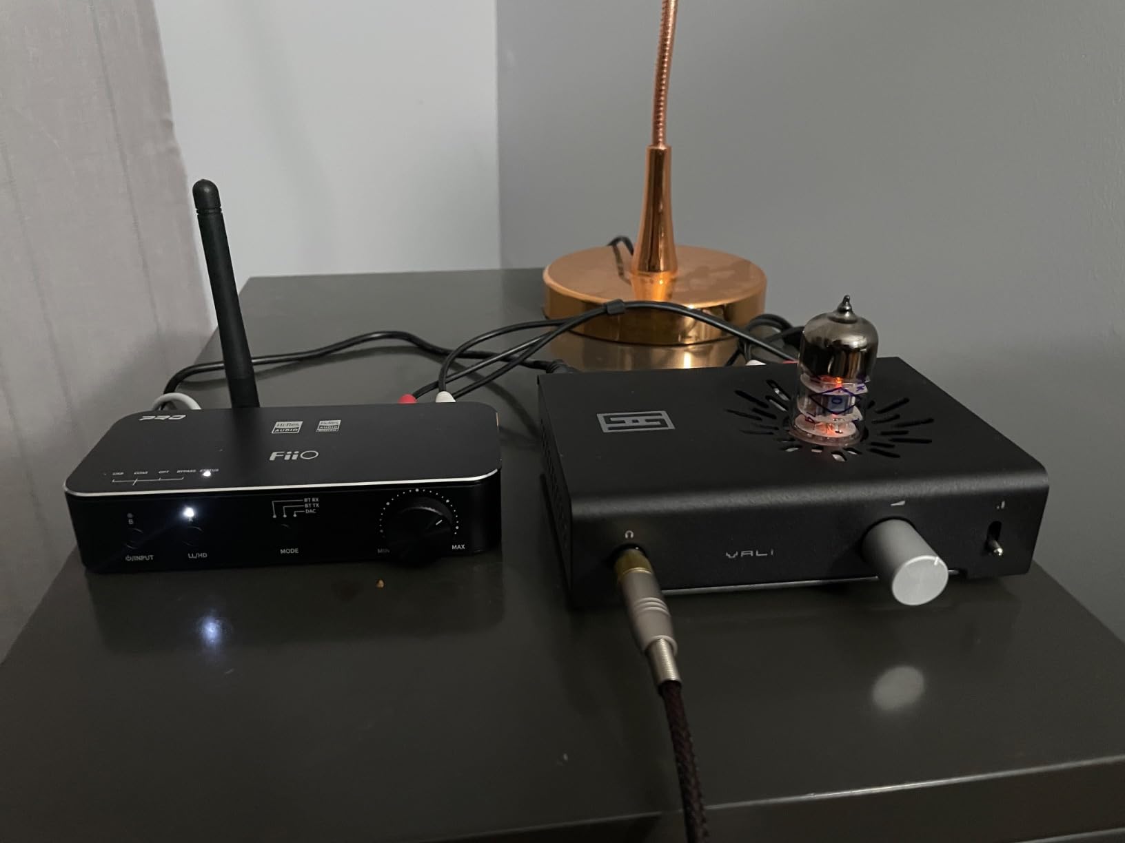 Schiit Vali 3 Beautiful Tube Hybrid Headphone Amp and Preamp - Silver customer photo 1