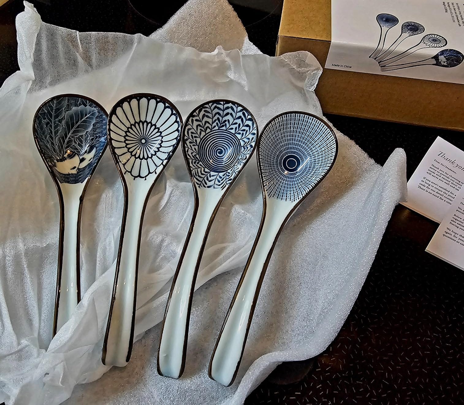 Asian Ceramic Soup Spoon, with Long Handle Easy to Hold, Non-slip Bottom, for Japanese Ramen, Chinese and Vietnamese Wonton, Noodle Soup Spoons (V38) customer photo 2