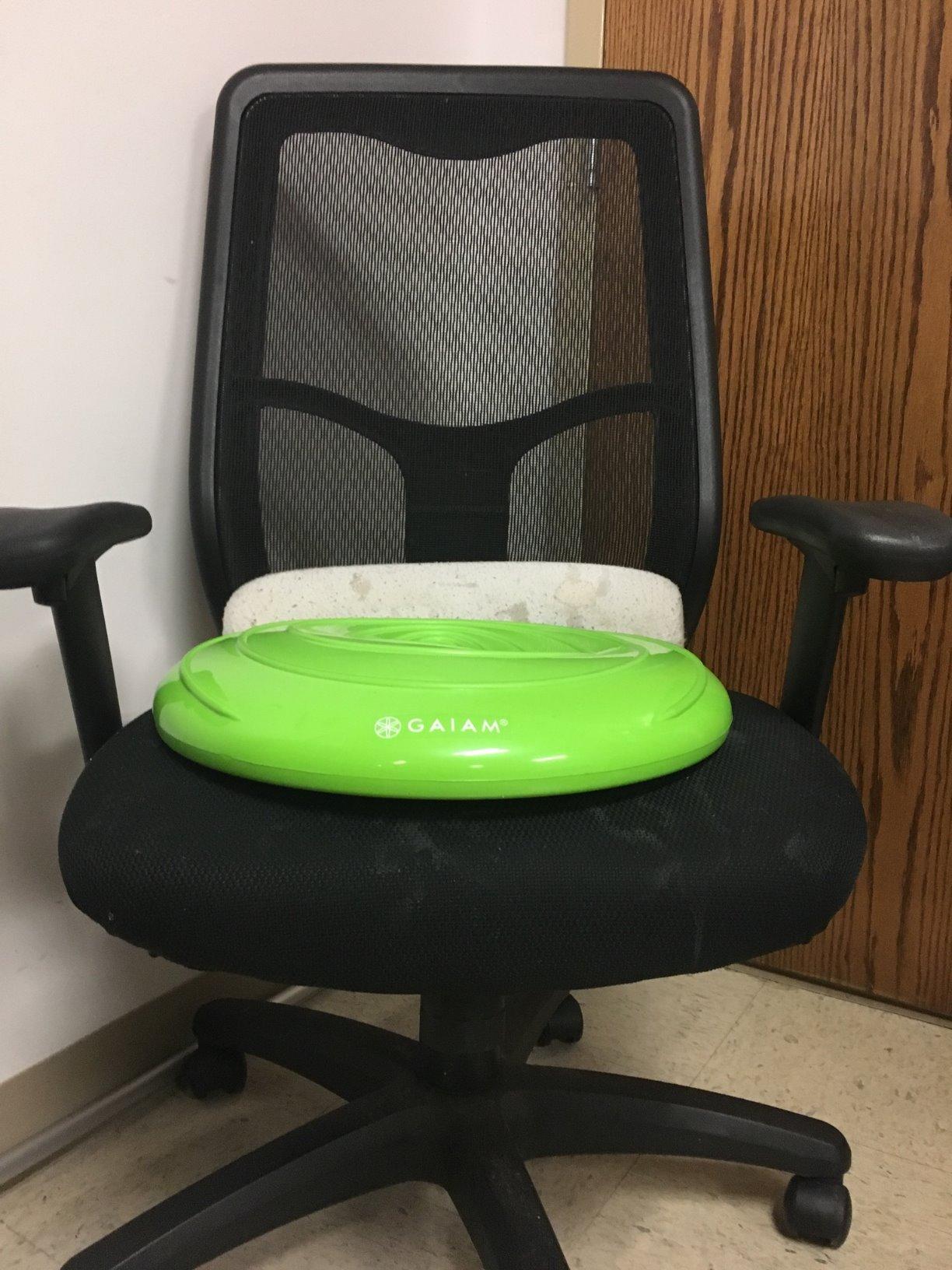 Gaiam Balance Disc Wobble Cushion, 16