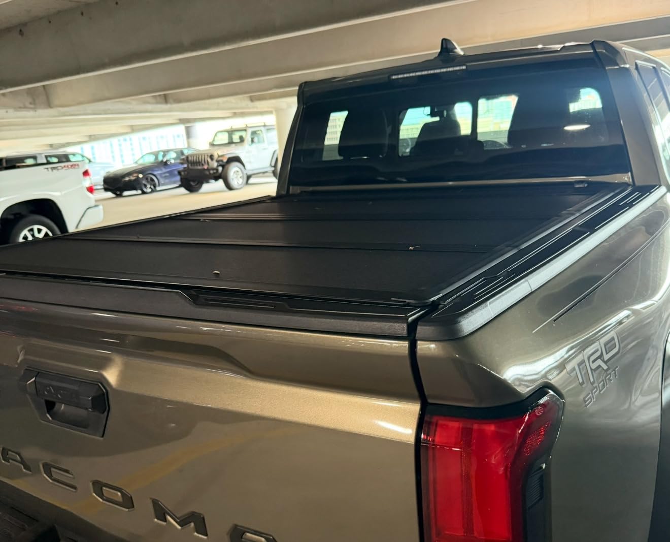 RealTruck BAK BAKFlip MX4 Hard Folding Truck Bed Tonneau Cover | 448446 | Fits 2024-2026 Toyota Tacoma 5' Bed (60