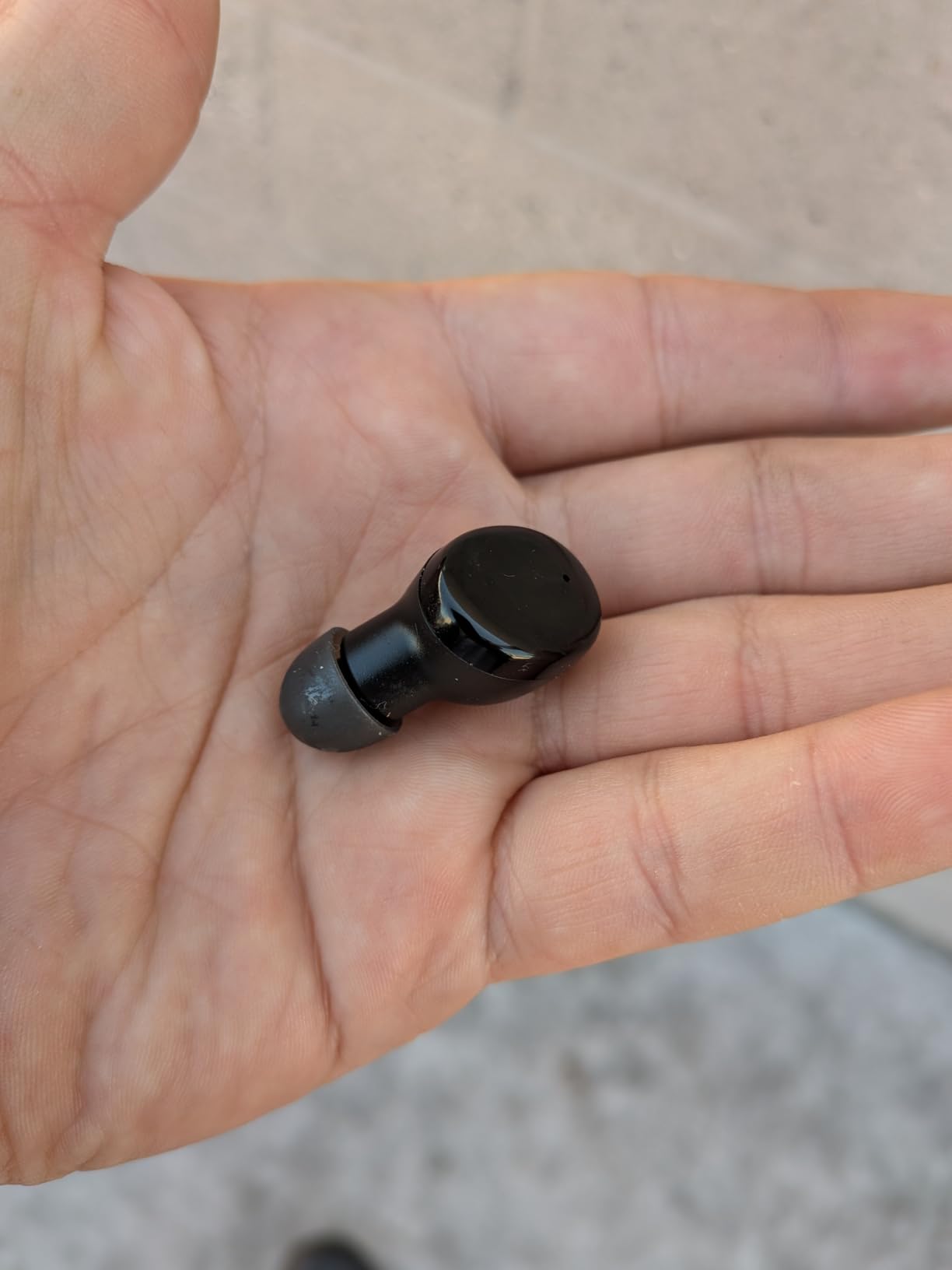 Kurdene Wireless Earbuds Bluetooth 5.3 Light Weight in Ear Headphones | Premium Sound Bass Ear buds with Charging Case, Smart Touch Control customer photo 1