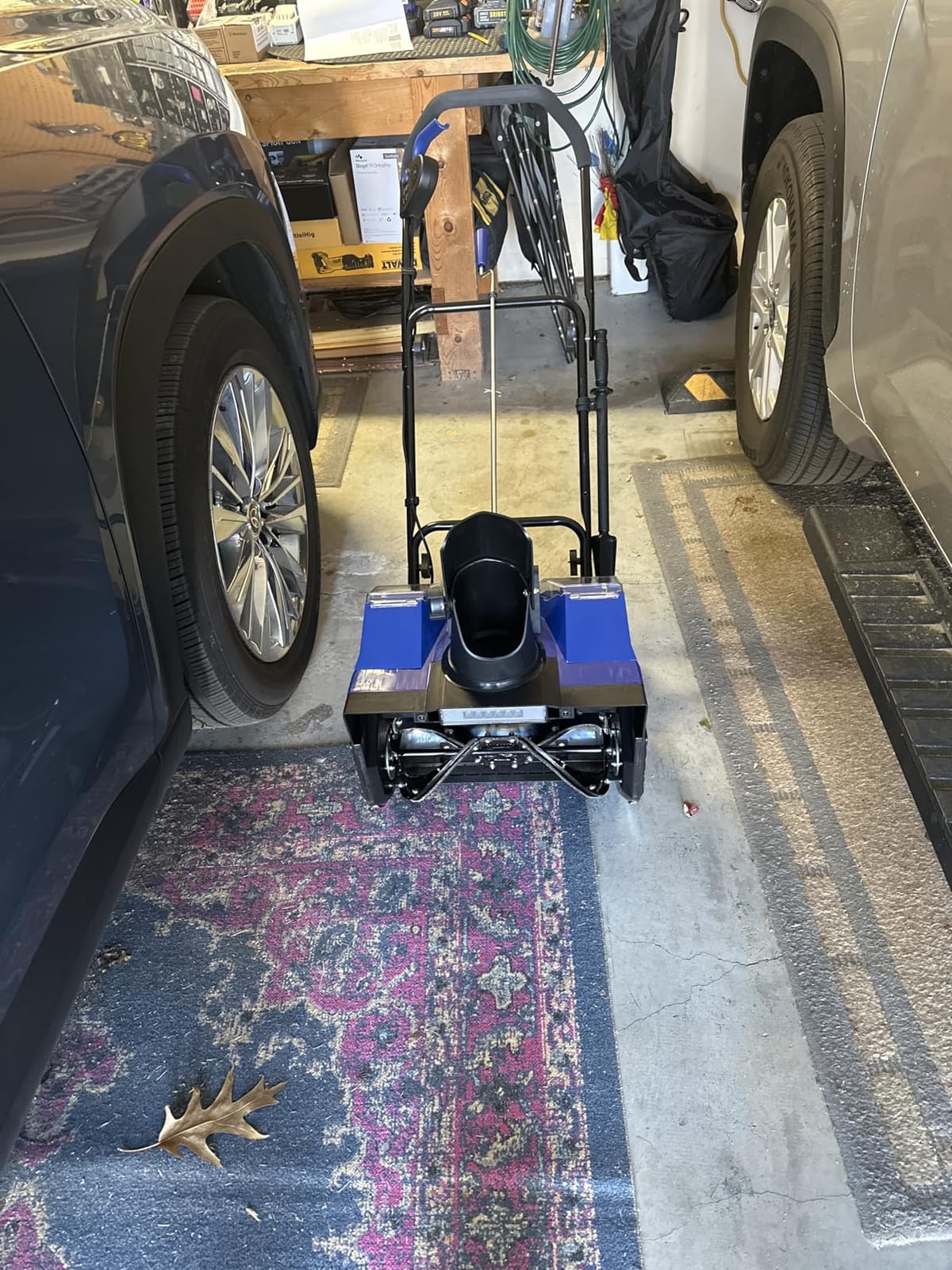 Westinghouse WSnow18 48V Cordless Snow Blower 18 Inch Kit, Steel Auger, LED Light, 1200W Brushless Motor, 25ft Throwing Distance, Plows 650lbs/min, Compatible with Snow Joe Batteries customer photo 2