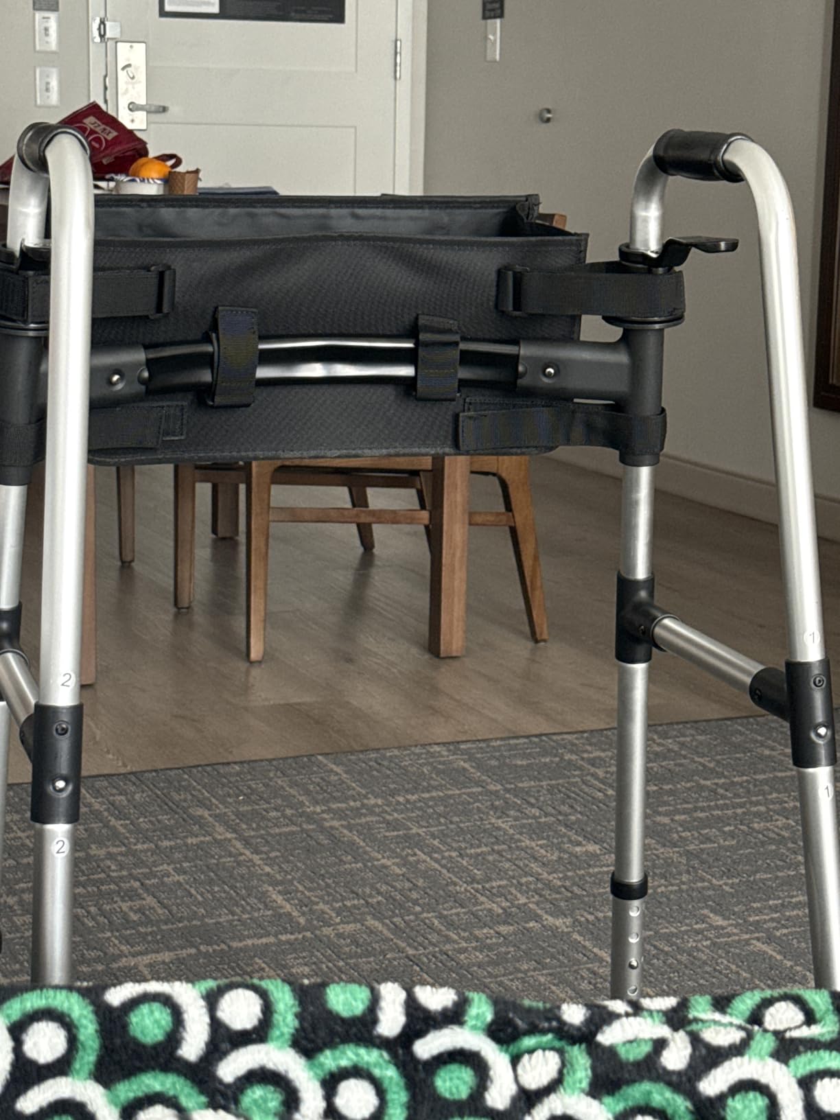 Loyoda Folding Walker with 2 Skis and 5