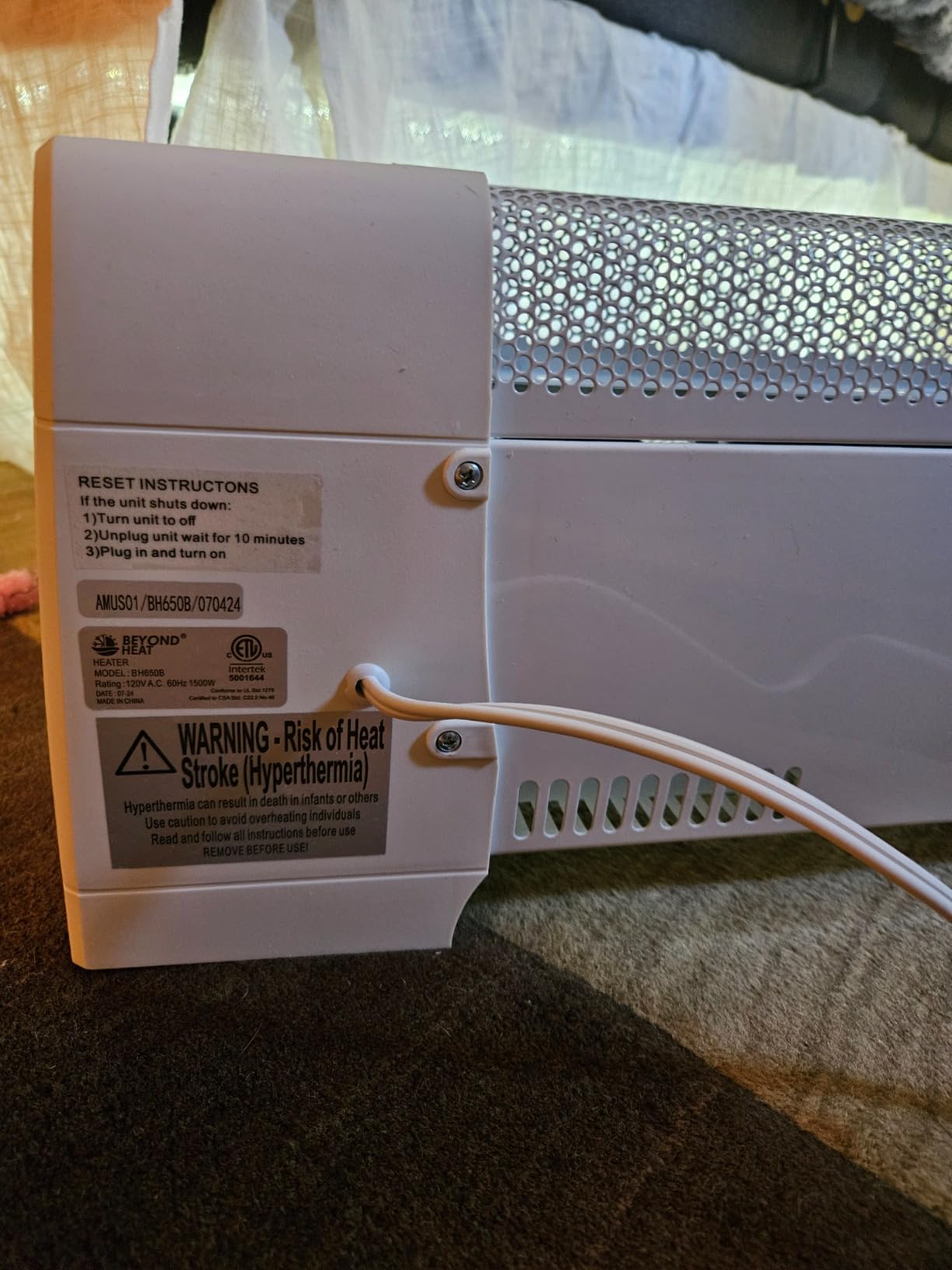 BEYOND HEAT Electric Baseboard Space Heater 1500W with Digital Thermostat customer photo 1