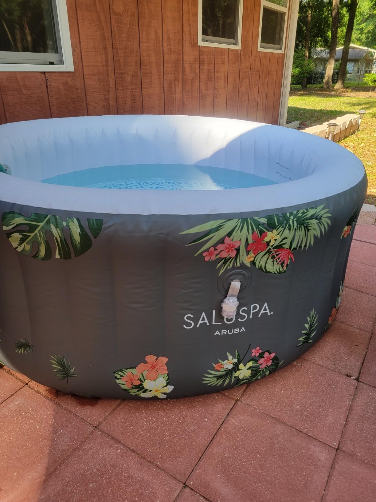 Bestway SaluSpa Miami Energy-Efficient 4-6 Person Inflatable Hot Tub customer photo 2