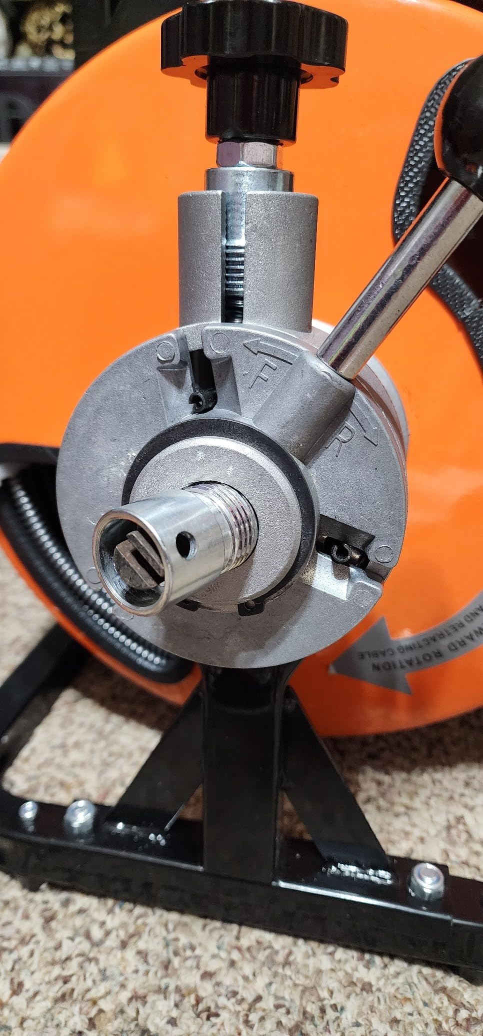 VEVOR Drain Cleaner Machine 100FT x 3/4 Inch Auto Feed Sewer Snake Auger customer photo 1