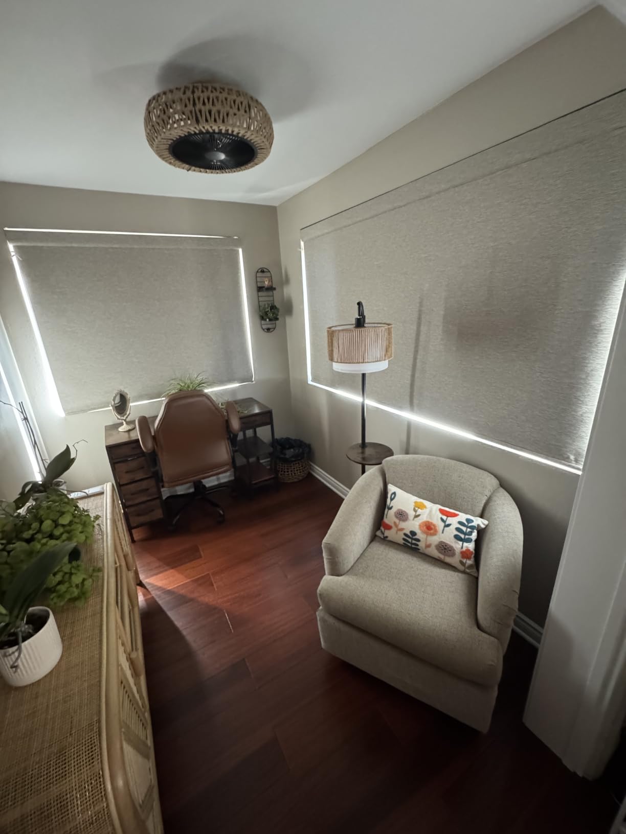 Kincmo Motorized Blinds with Remote, APP, Voice Control - 100% Blackout customer photo 1