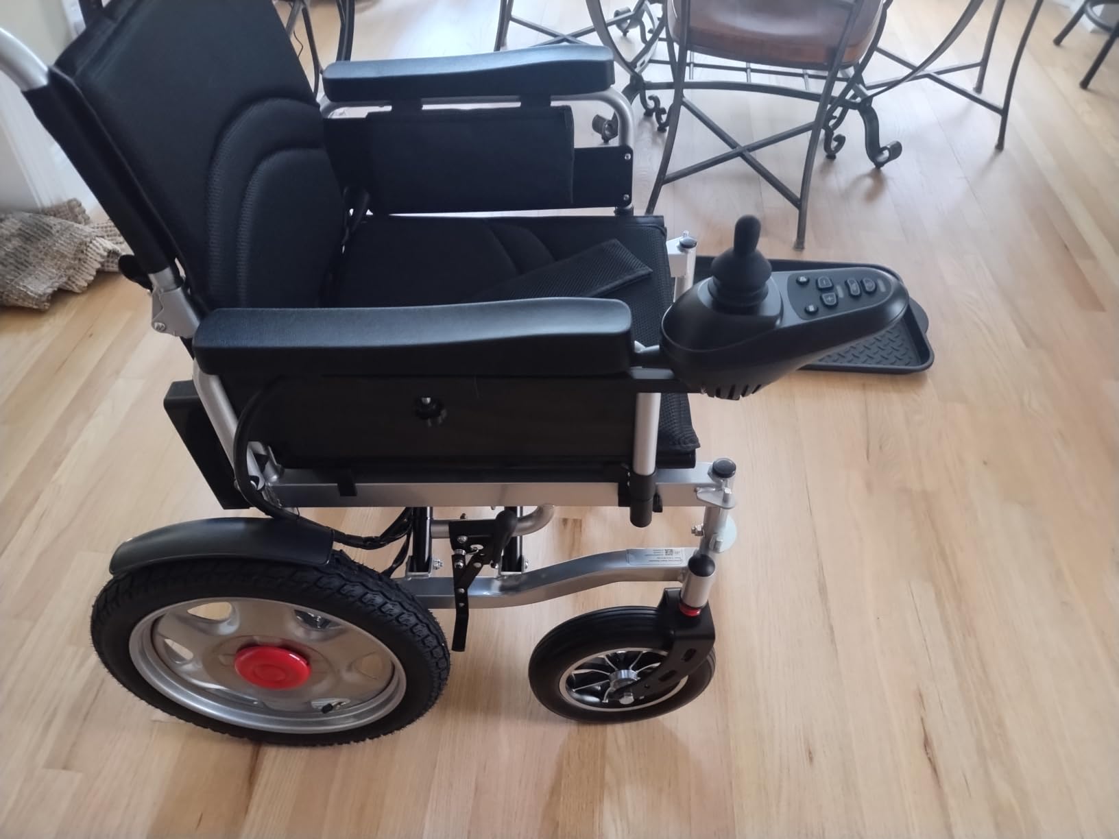 400LB Capacity Heavy-Duty Electric Wheelchair for Adults,Seniors customer photo 1