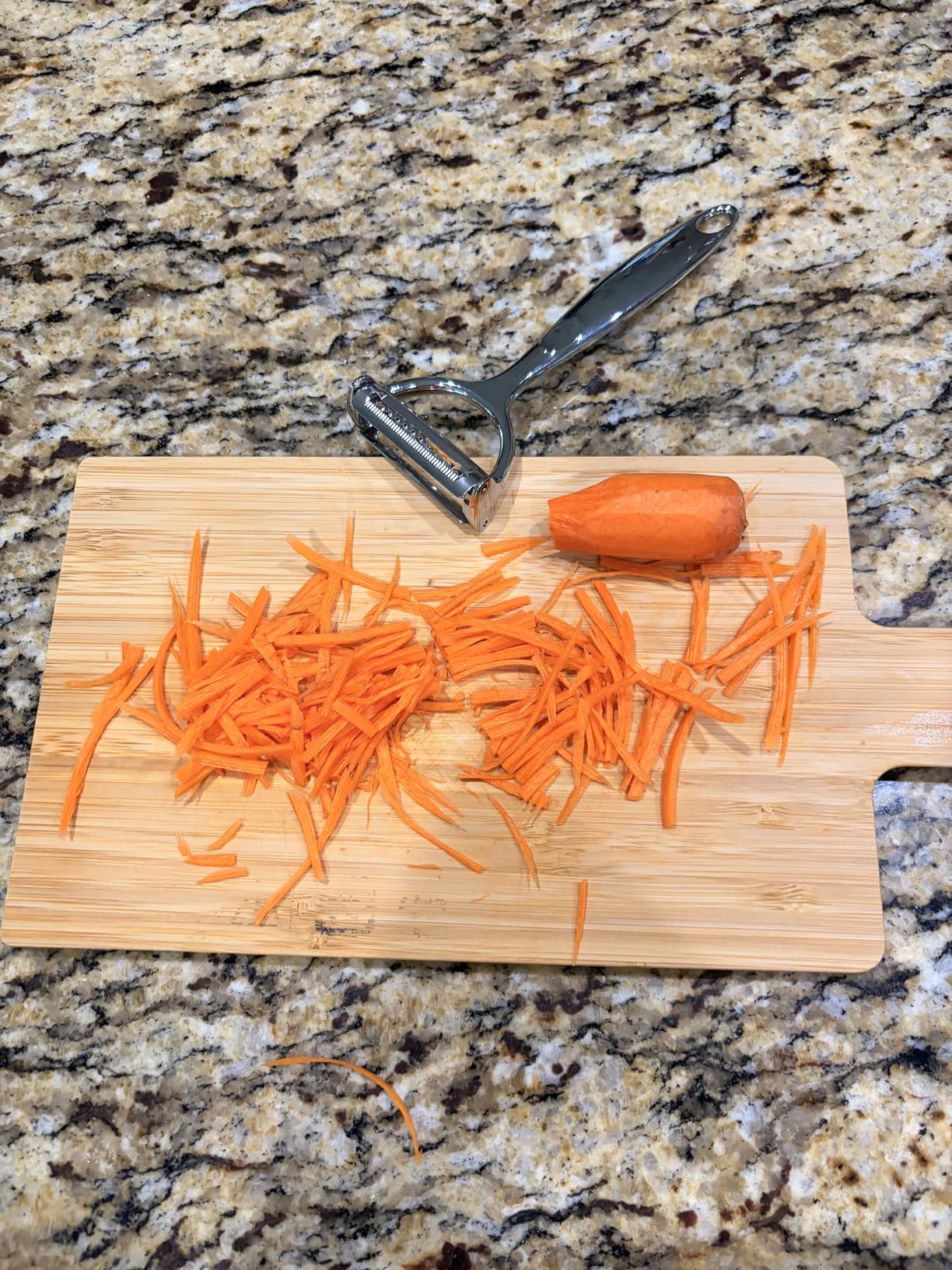 Multifunction Vegetable Peeler Julienne Peeler for Kitchen customer photo 2