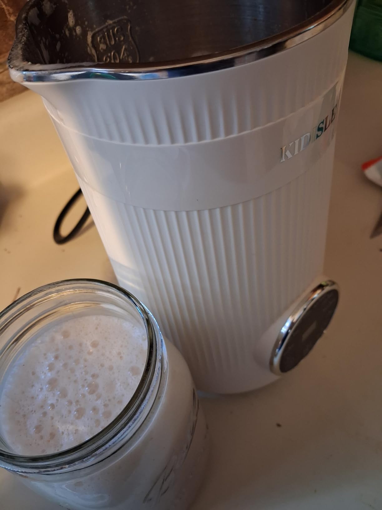 KIDISLE 8 in 1 Nut Milk Maker Machine, 32oz Self-Cleaning Automatic Blender customer photo 2