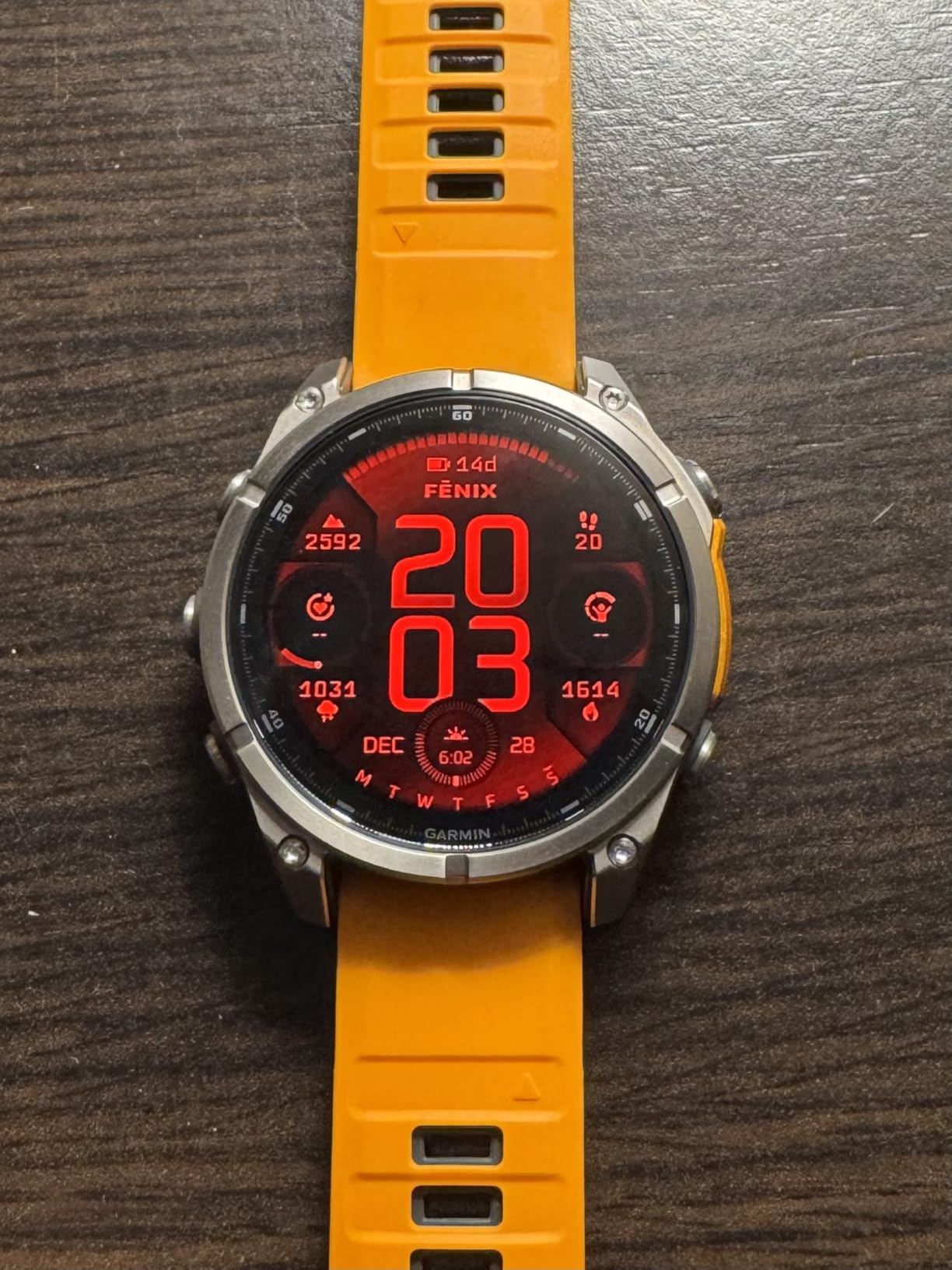 Garmin fēnix® 8, Sapphire, 47mm, Titanium, Spark Orange/Graphite customer photo 1