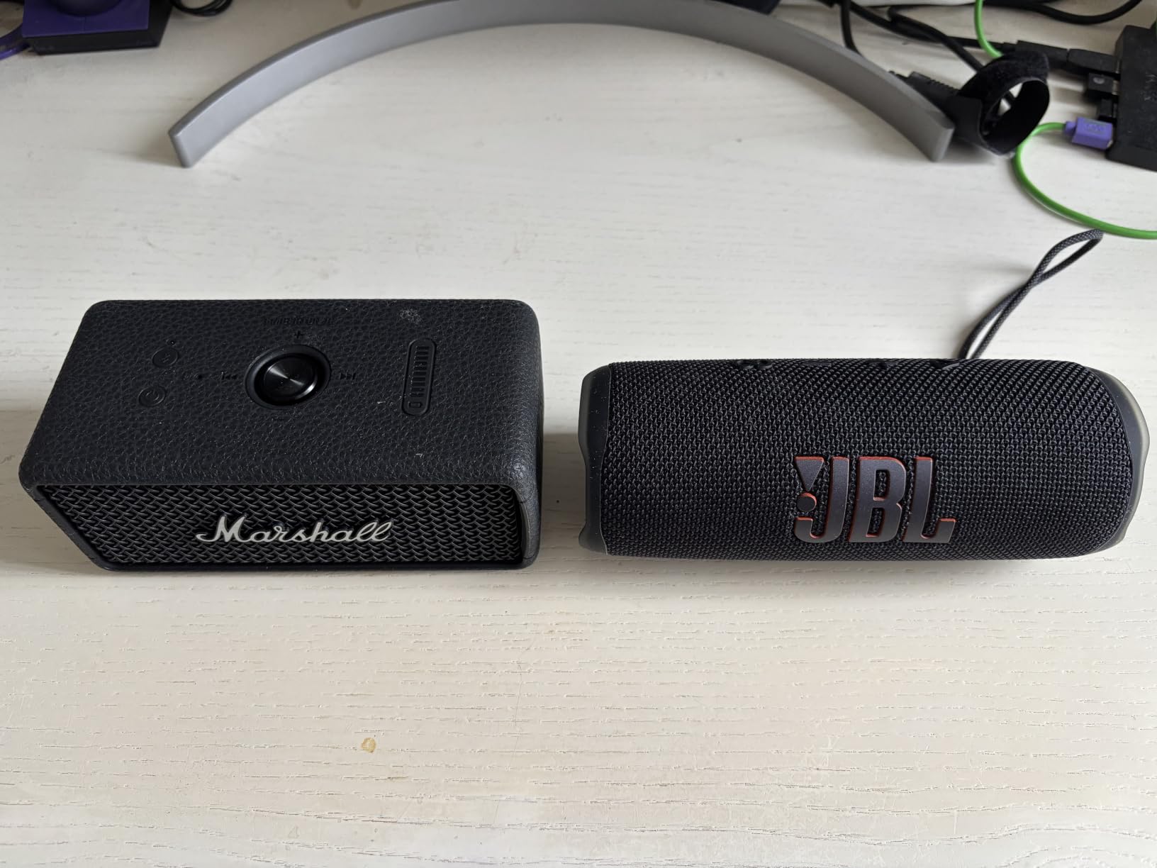Marshall Emberton III Portable Bluetooth Waterproof Speaker - Black & Brass customer photo 1