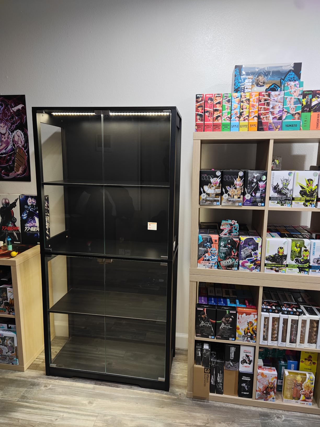 BROTTAR Display Cabinet with Glass Doors, 4-Tier Display Case, Black customer photo 1