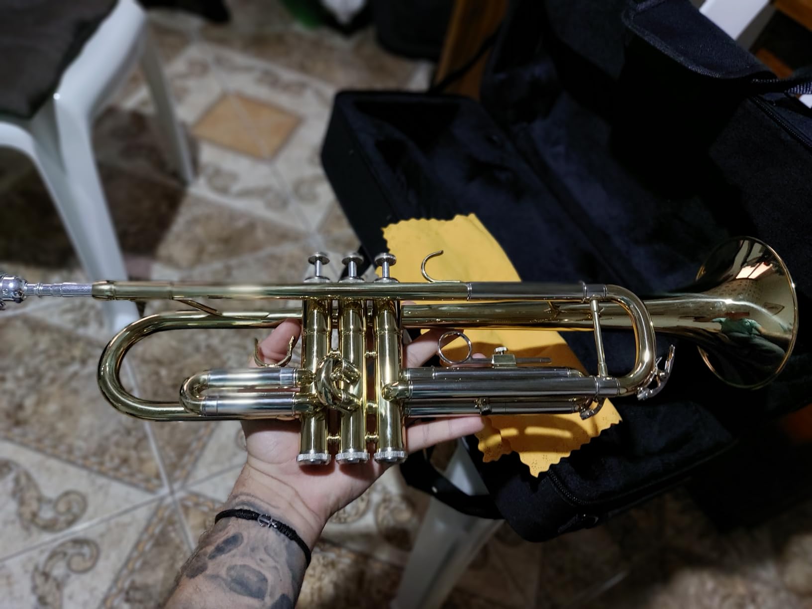 CAHAYA Bb Trumpet Instrument Brass Student Trumpet Trompeta Set Gold customer photo 1