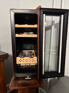 Electric Humidor, 25L 200 Counts Large Capacity, Thermostatic Electric Cooler Cabinet with Digital LED Screen, Safety Lock, Smart Humidity & Temp Control, Gifts for Men customer photo 2