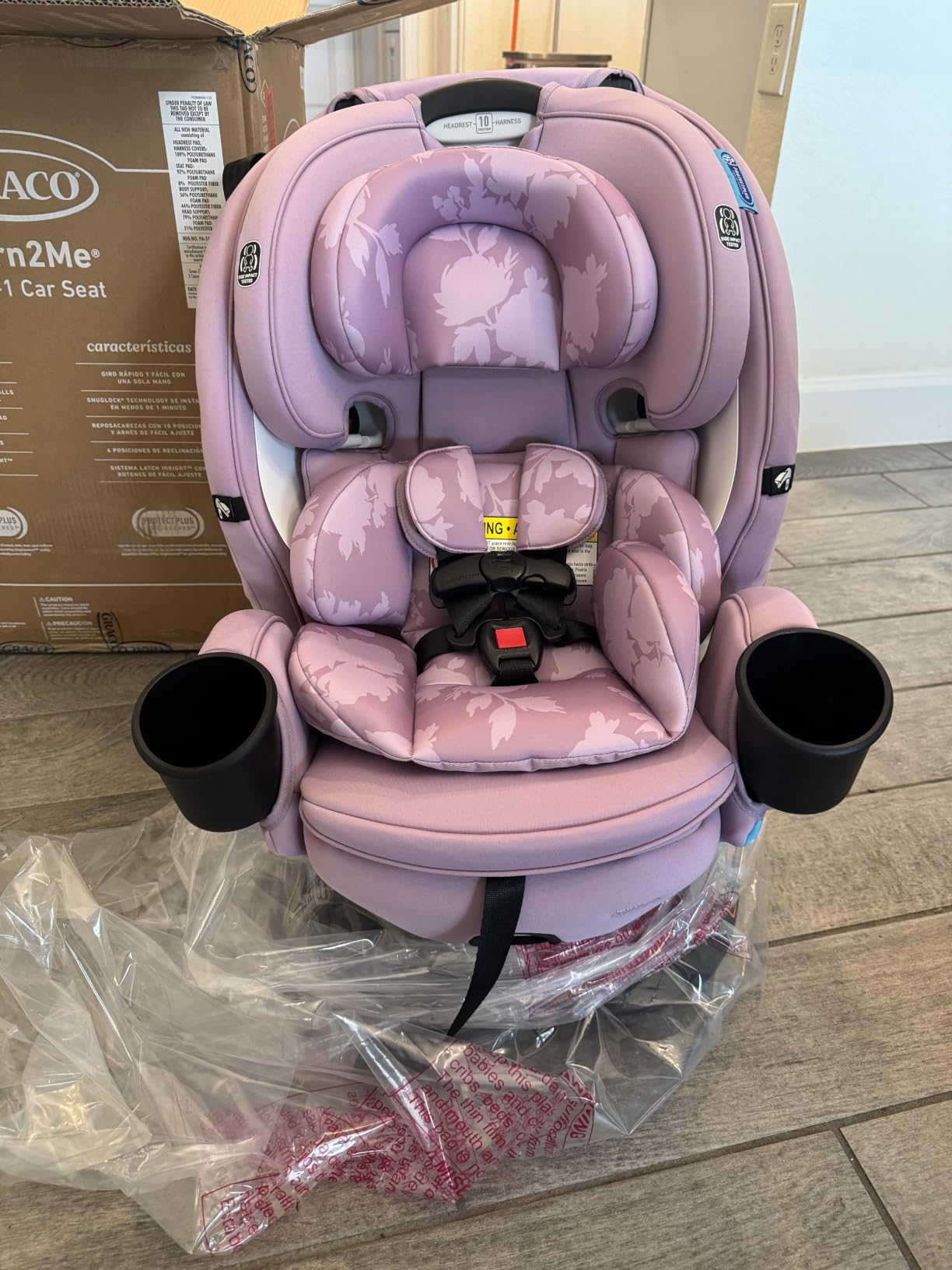 Graco Turn2Me 3-in-1 Rotating Convertible Car Seat, Cambridge customer photo 1