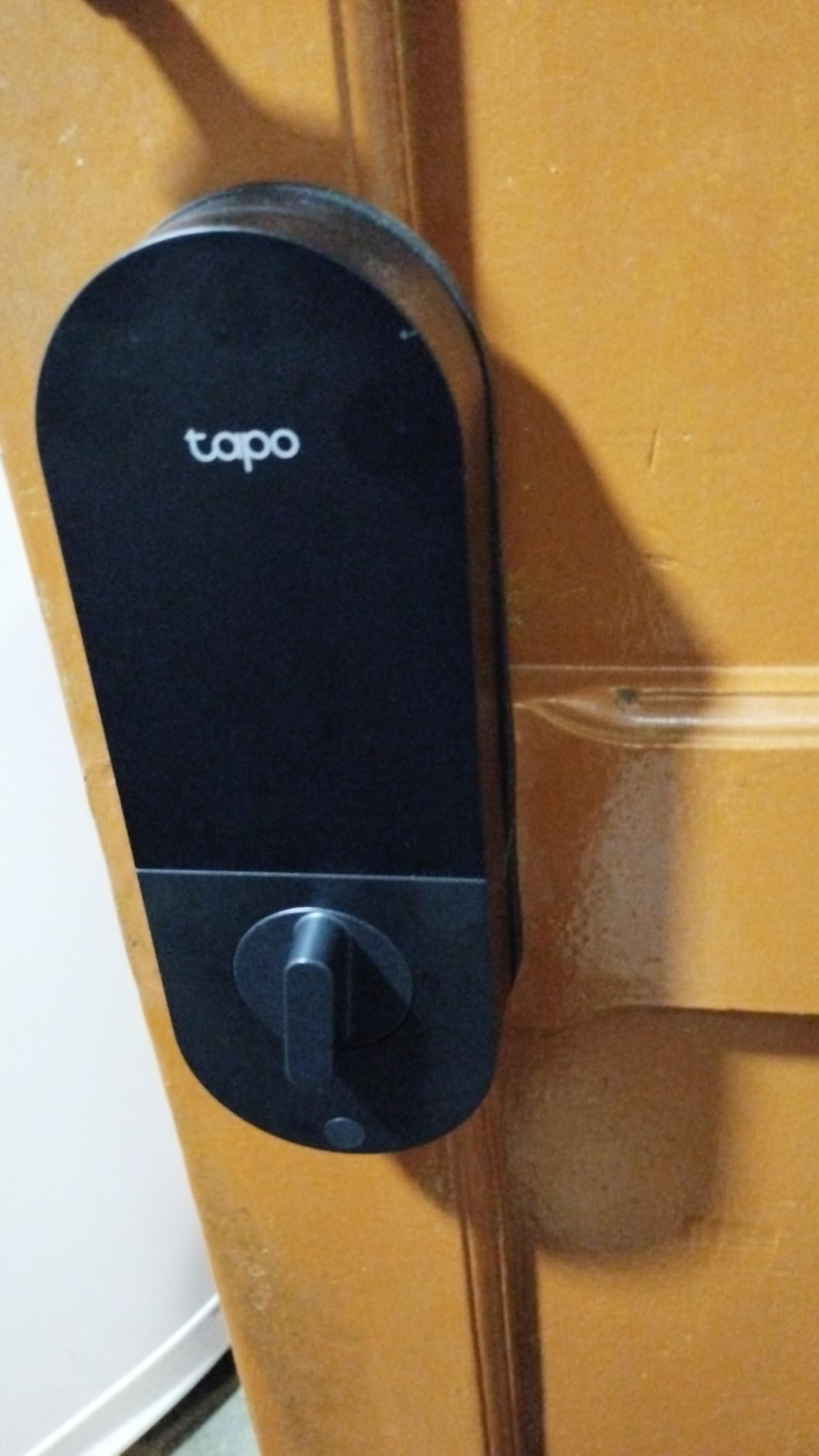 Tapo Smart Wi-Fi Door Lock, Deadbolt, Fingerprint Recognition, DL110 customer photo 1