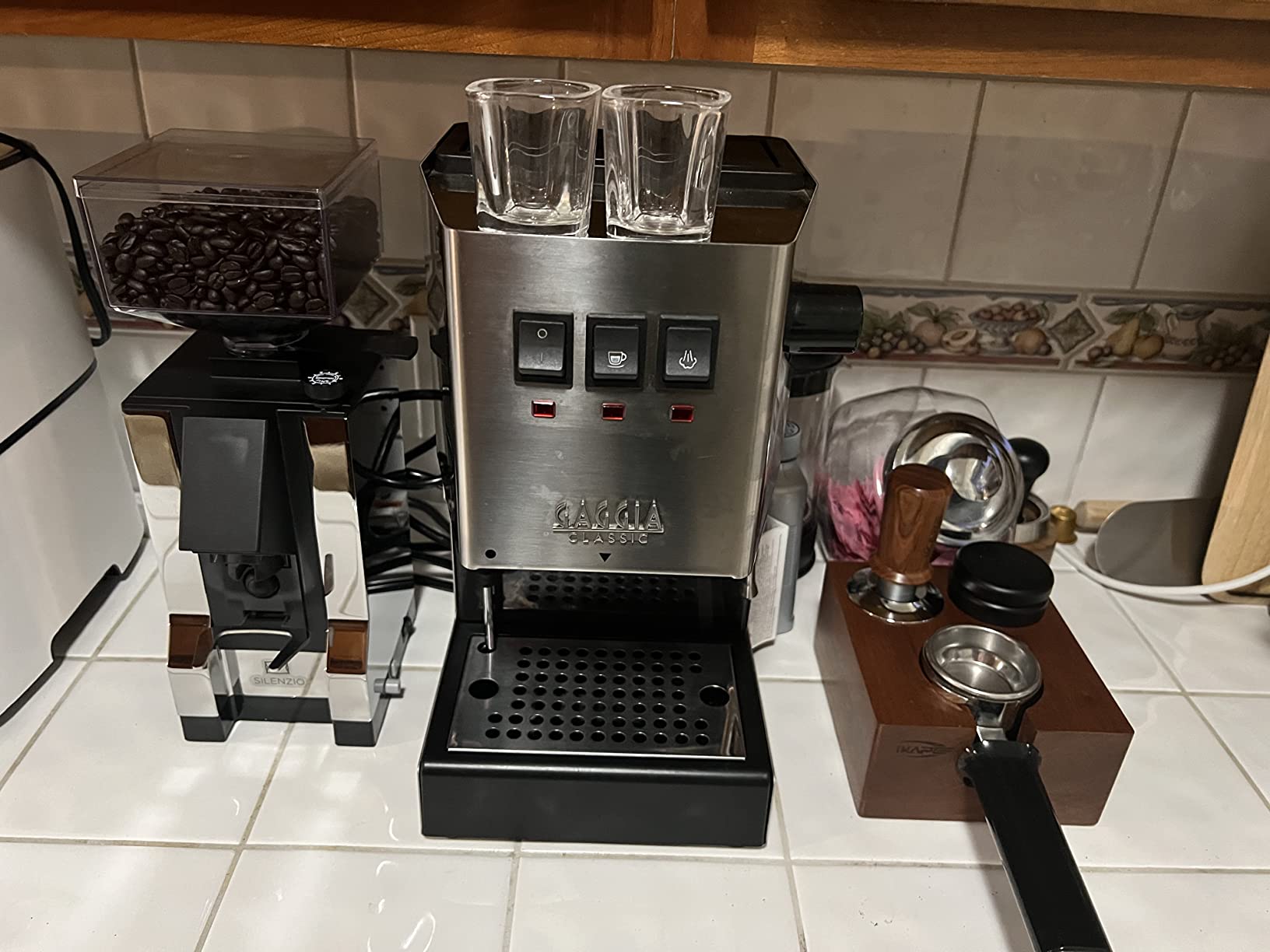 Eureka Mignon Silenzio Espresso Grinder, Black, 55mm | Silent Technology, Stepless, Timed Dosing customer photo 1