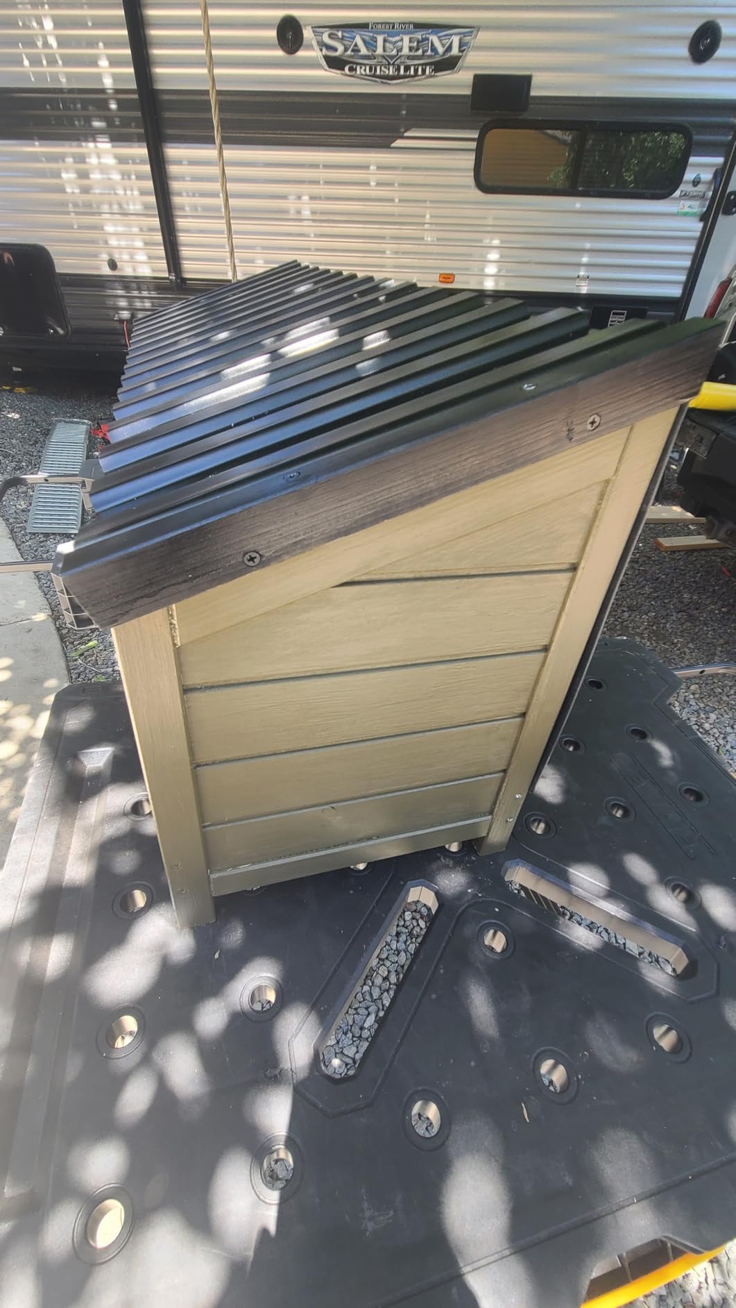 PETSFIT 3 Holes Chicken Nesting Box, PVC Waterproof Roof, Privacy Cover customer photo 1