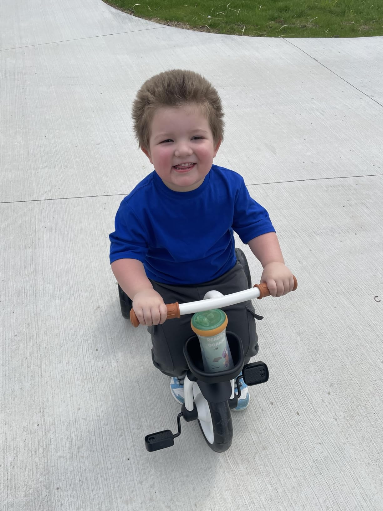 Umatoll Tricycle for Toddlers 2-5 Year Old, Birthday Gift for Girl Age 2-4 customer photo 1