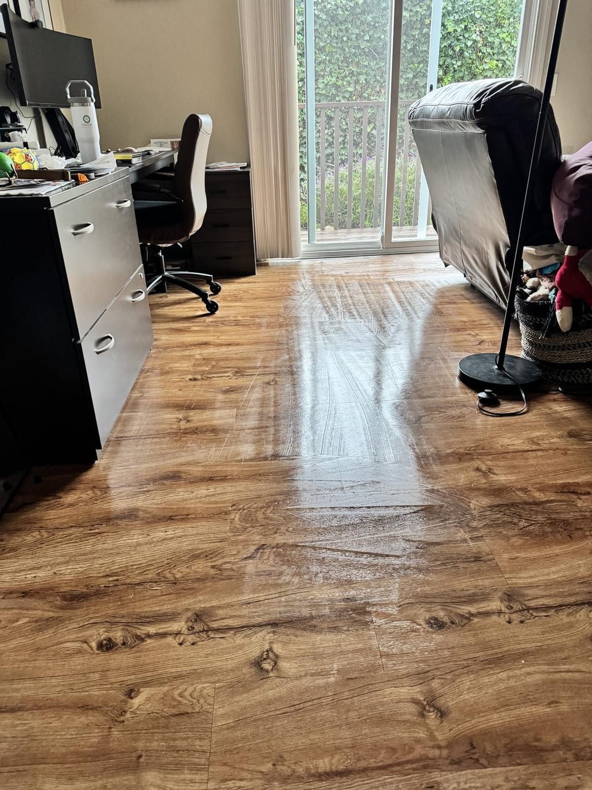 Bissell CrossWave Edge Zero-Gap Wet Dry Vacuum Mop, 4111A | Powerful suction for tile floors and stain removal; zero-gap edge reaches baseboards and corners customer photo 2