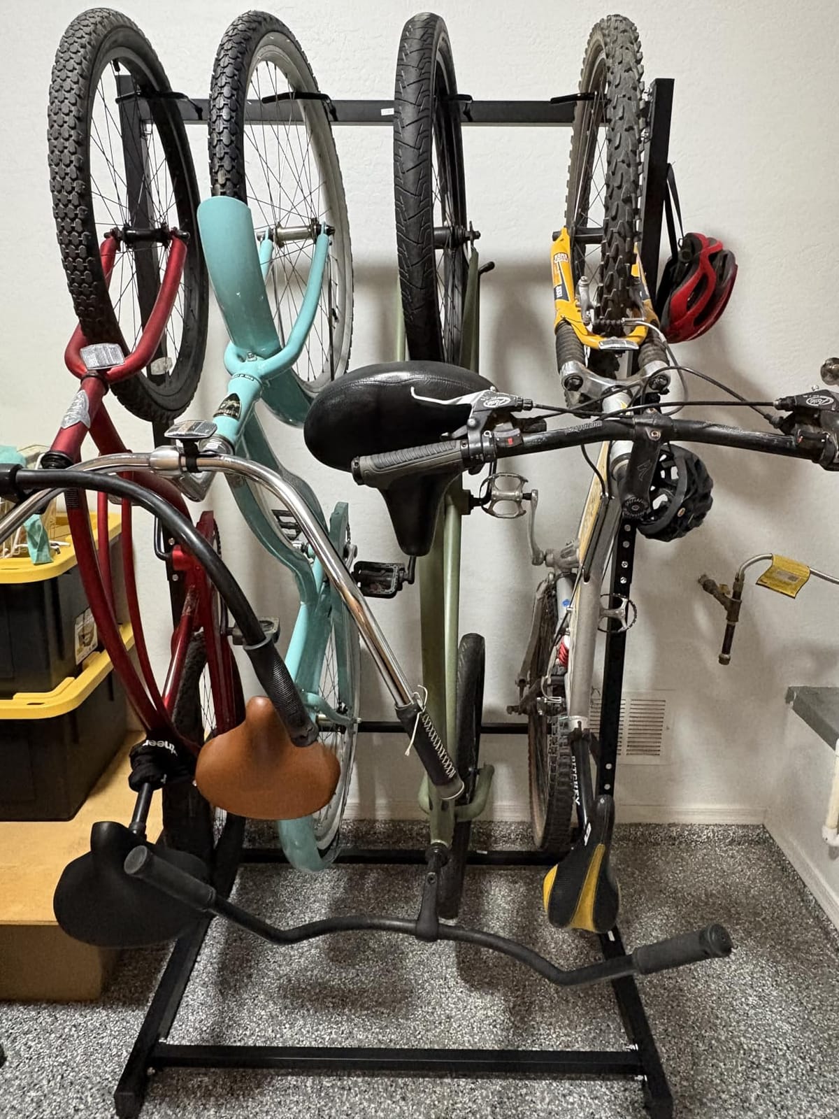 WALMANN Freestanding Bike Stand for Garage, 4 Bikes Vertical Bike Storage customer photo 2