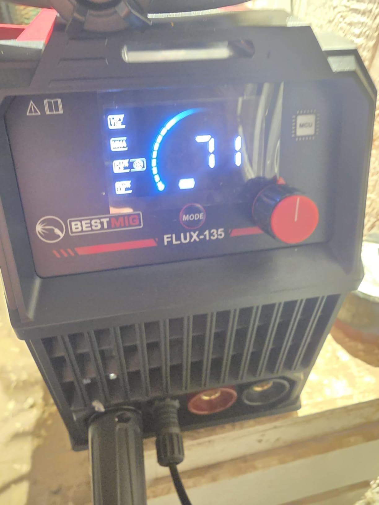 BESTMIG 135A MIG Welder - 3-in-1 Flux Core Welder, MIG/Lift TIG/Stick Welding Machine - Portable IGBT Inverter - 110V with Welding Helmets and Gloves (Red Black, MIG 135A Welder) customer photo 1
