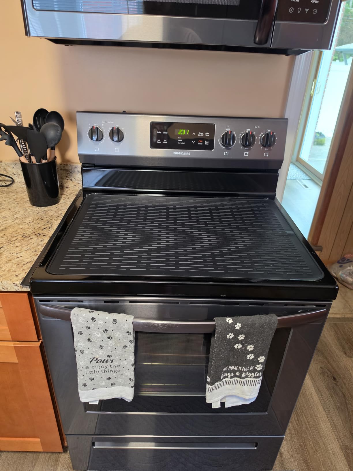Stove Top Cover for Electric Stove - Range Covers for Electric Stove, Silicone XXL Dish Drying Mat, Glass Cooktop Covers, Flat RV Range Top Mats (Black, 28