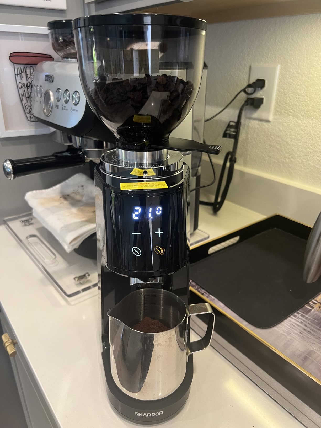 SHARDOR 64mm Flat Burr Coffee Grinder, 100 Settings, Anti-Static, Black | Electric Bean Grinding, All-Metal Chamber, Portafilter Holder, Precision Timer, LED Display, 260W, Silicone Bellows, 120V Only customer photo 2