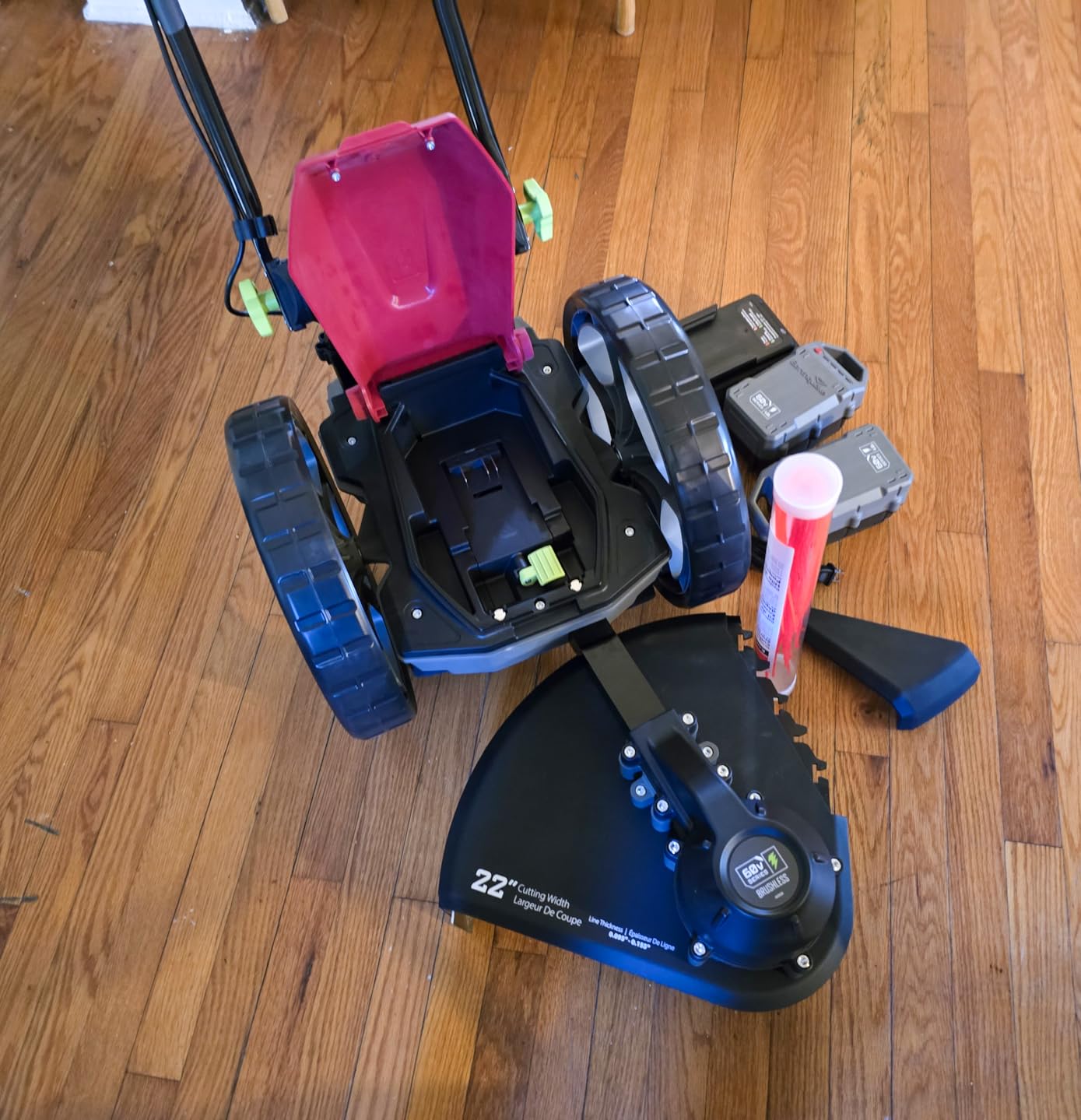 Earthquake 60V Walk Behind String Mower, Includes Two 4Ah Batteries, 22” Cutting Diameter, Three Cutting Speed Dial, 14” Never-Go-Flat Wheels, Easy Assembly, Adjustable Handlebar, Model #44965 customer photo 1