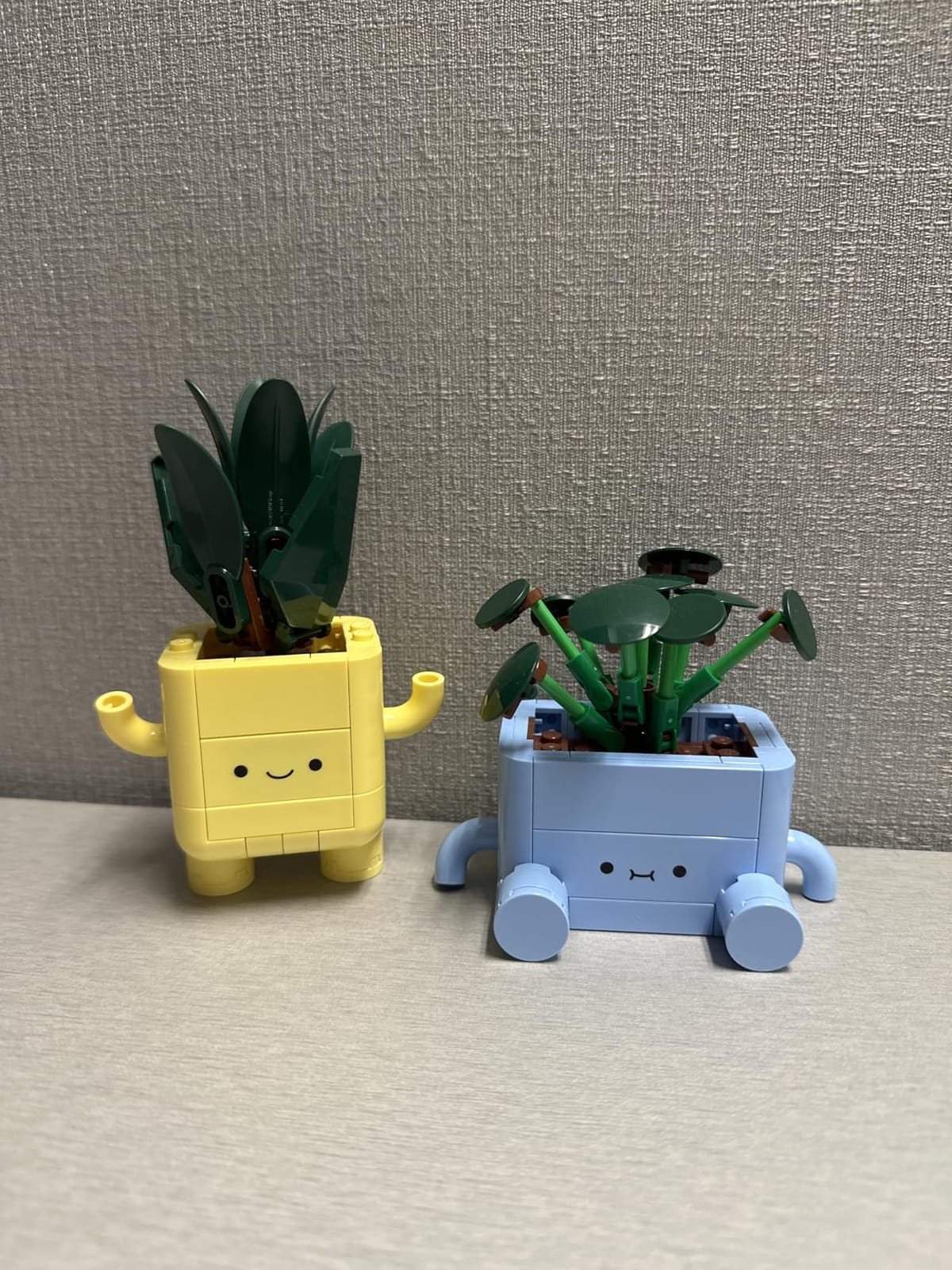 LEGO Botanicals Happy Plants Building Toy for Kids, Girls, and Boys 9+ - Playroom Decor for Desk or Shelf - Birthday Gift Idea for Young Gardeners - Artificial Indoor Plant for Play & Display - 10349 customer photo 1