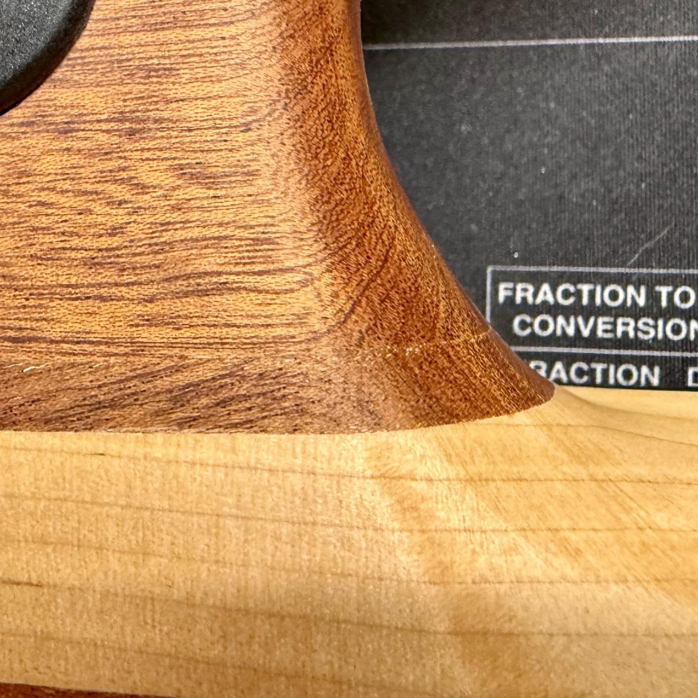 TARIO 6 String Electric Bass Guitar Burl poplar top Millettia Laurentii Okoume body Maple Fretboard customer photo 1