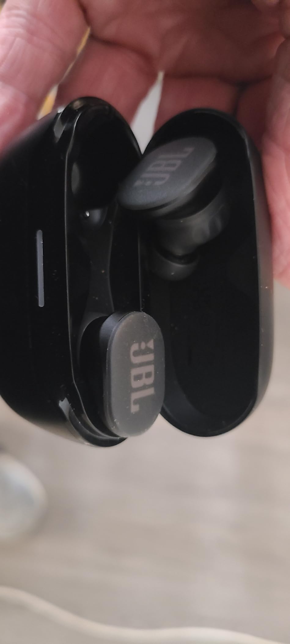 JBL Endurance Race 2 - True Wireless Earbuds - Black | Waterproof and dustproof, Ergonomic wing enhancer with Twistlock technology, Enhance your work-out with Sports Mode customer photo 2