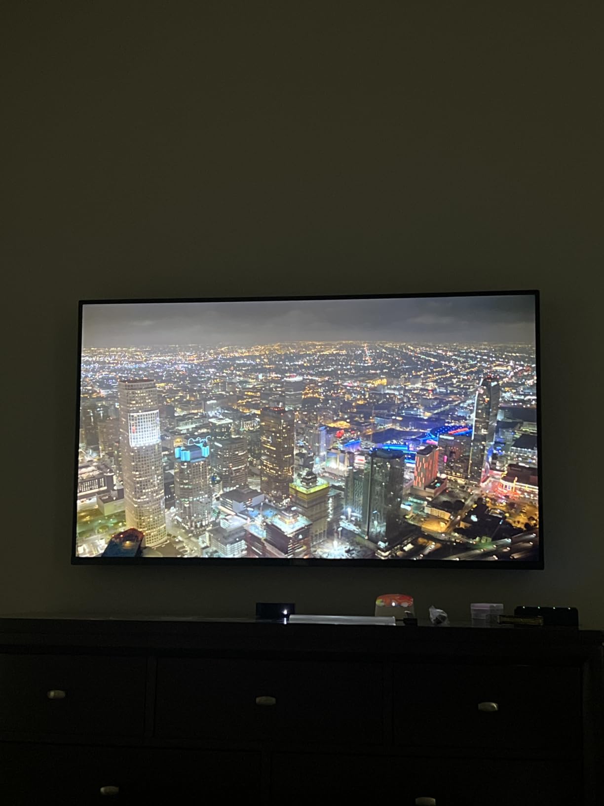 Roku 75-Inch Pro Series Smart TV - 4K QLED Mini-LED TV - RokuTV customer photo 1