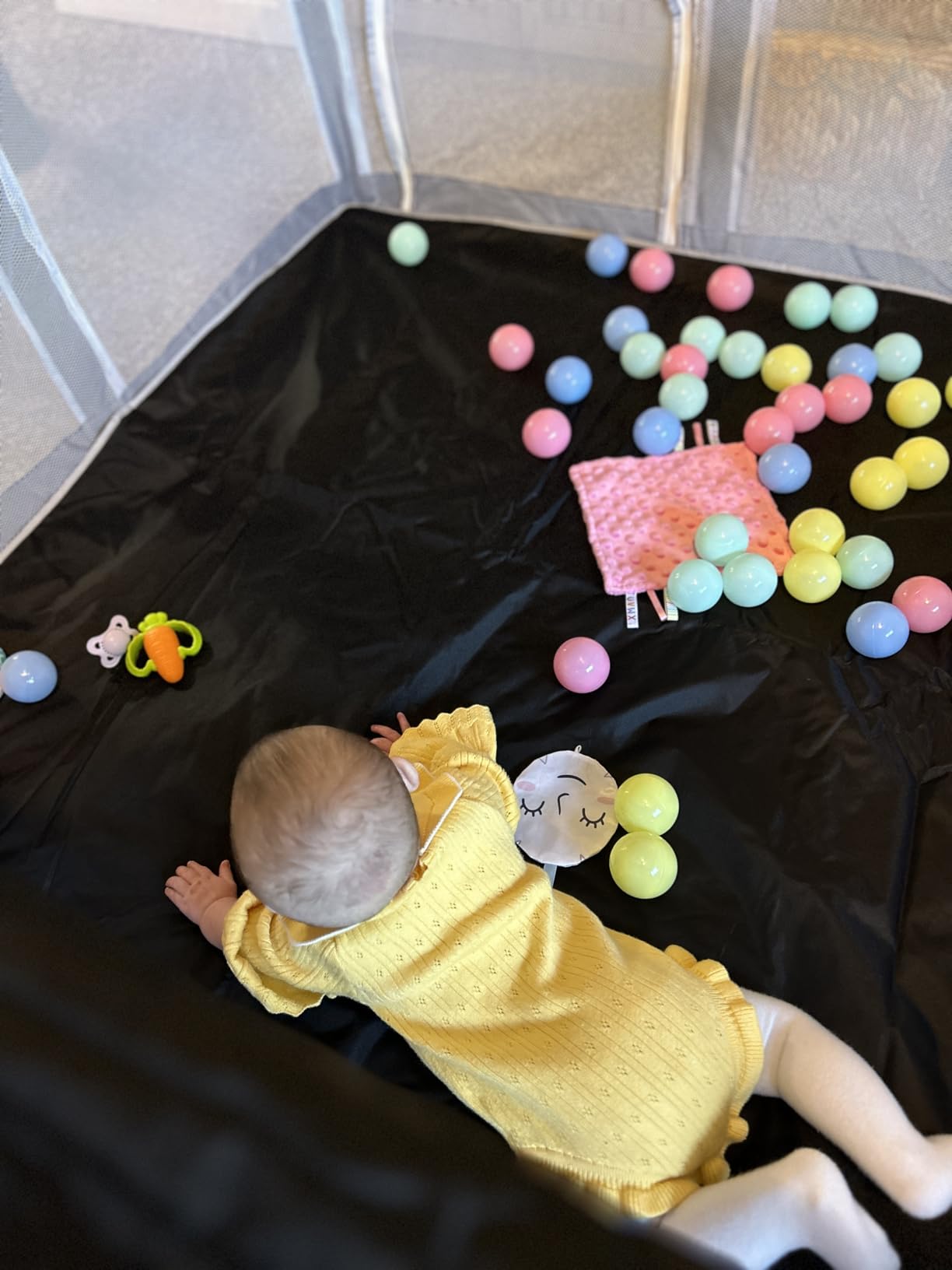 Taleco Gear Foldable Baby Play Pen with Mat, 50''x71'' Playpen for Babies and Toddlers, Playpen for Baby with Gate, Breathable,Foldable Travel Play Pen with 50 Ocean Balls customer photo 1
