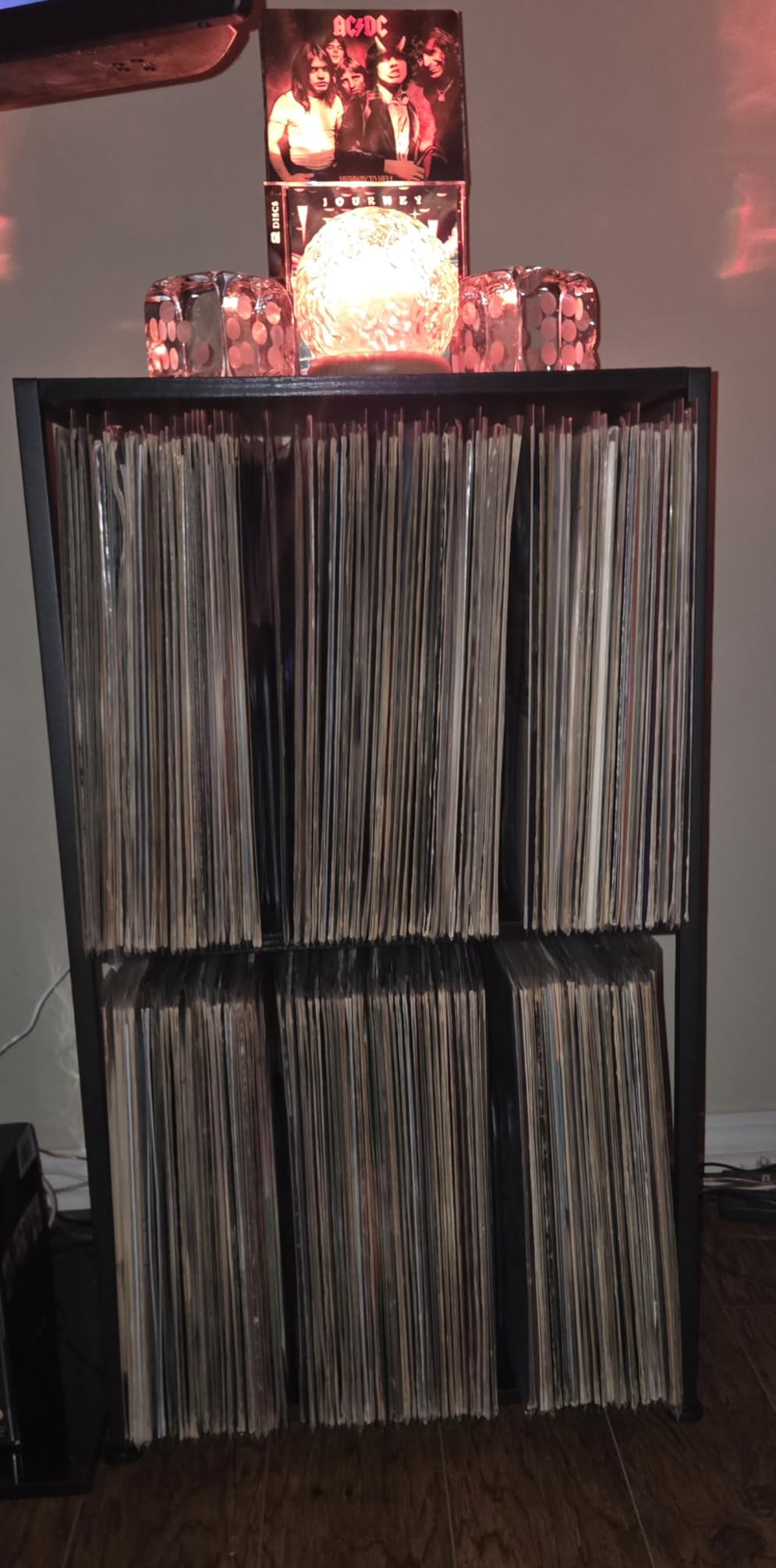 LOAKEKEL Record Player Stand, Turntable Stand with Vinyl Record Storage | Vinyl Record Player Table Holds 200 Albums, 3 Tier End Table with Removable Dividers, Living Room, Bedroom, Rustic Brown customer photo 1