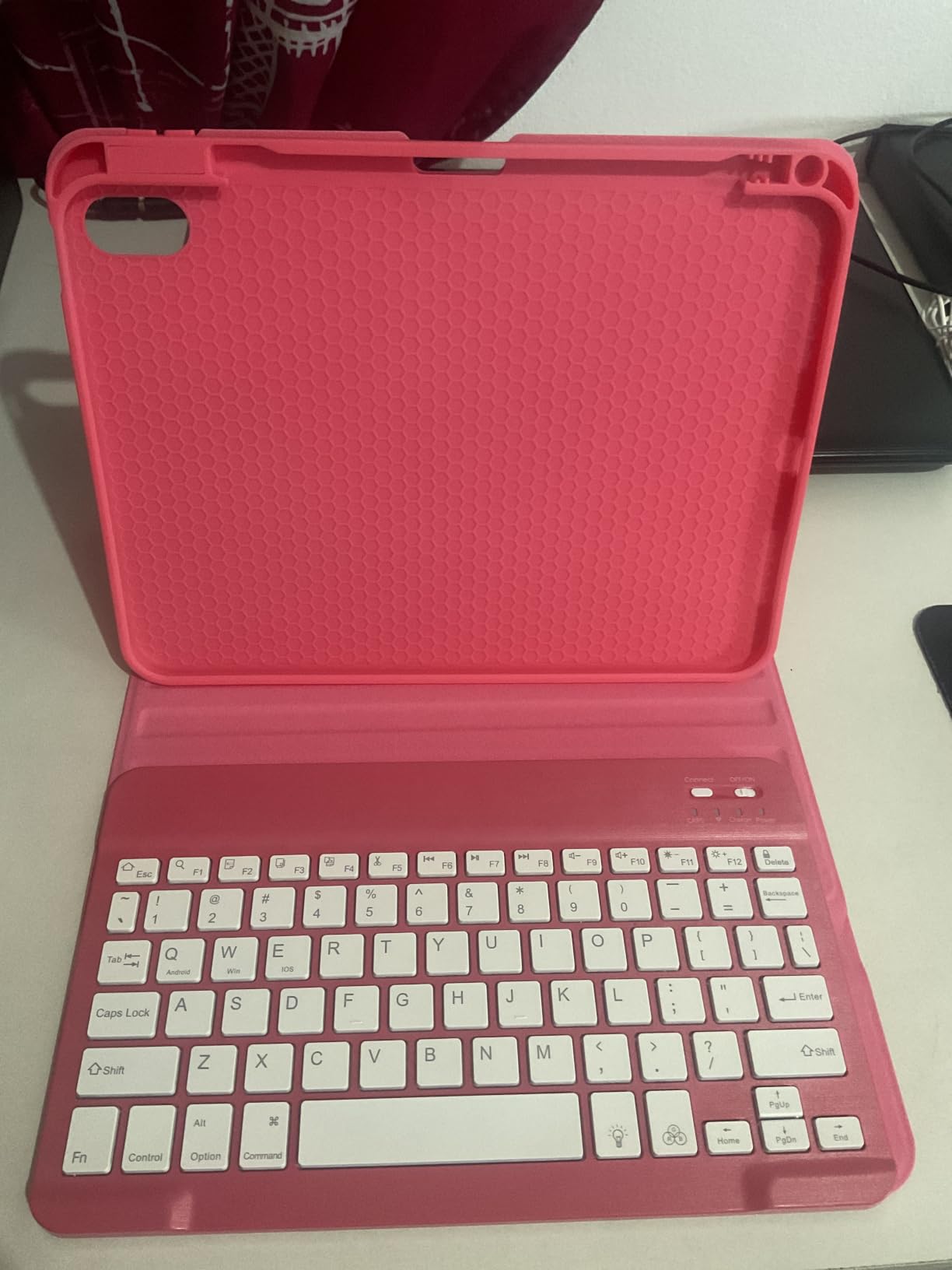 Hamile for iPad A16 11th 10th Generation Case with Keyboard - Wireless customer photo 1