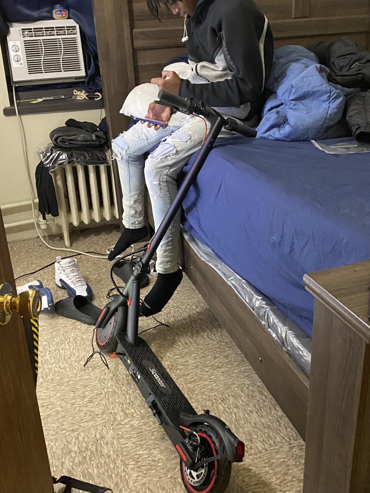 iScooter Electric Scooter for Adults&Big Kids, Portable Foldable E-Scooter customer photo 2